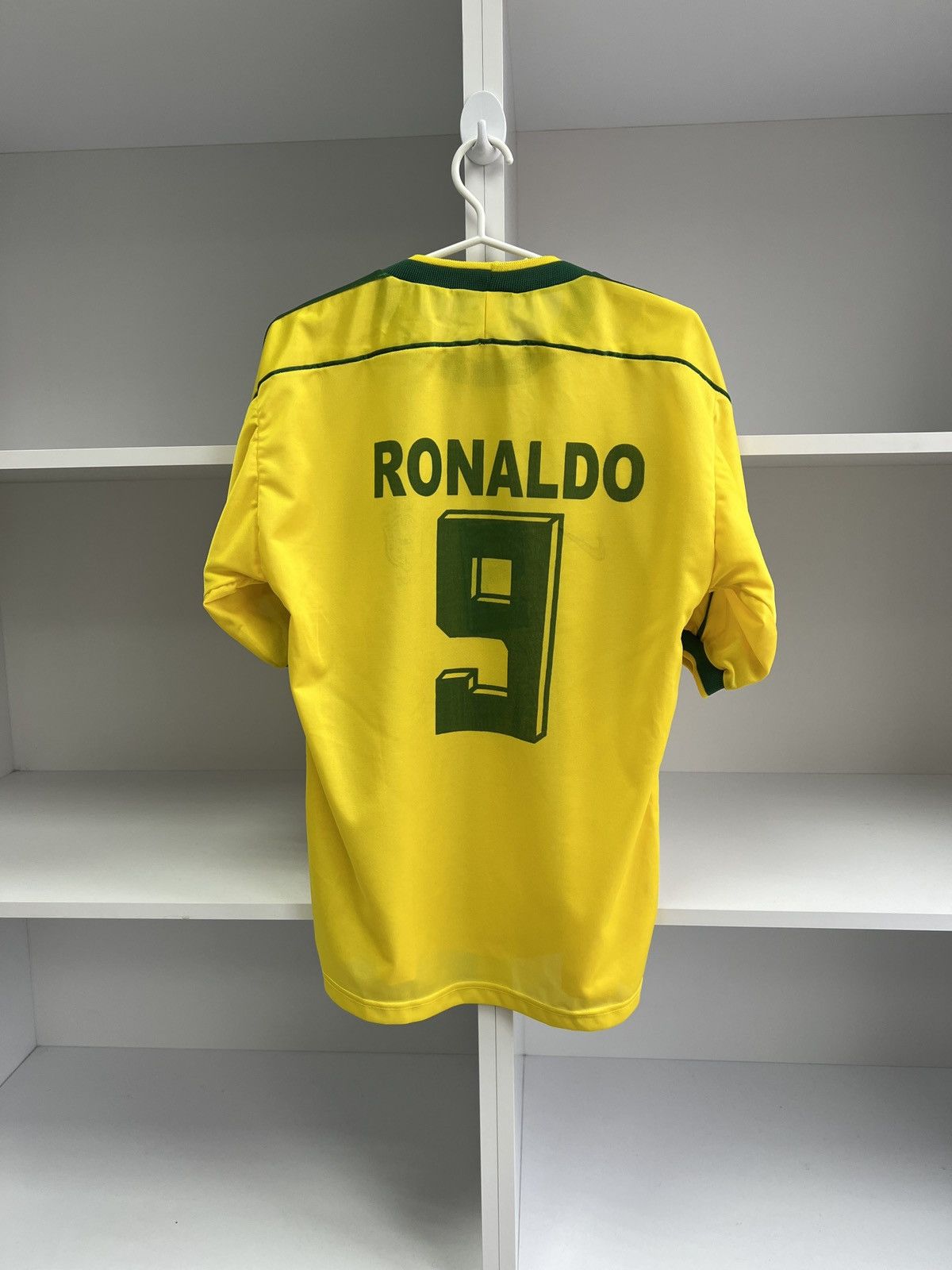 Penalty × Vintage Vintage Brazil Ronaldo football jersey Size US M / EU 48-50 / 2 - 1 Thumbnail