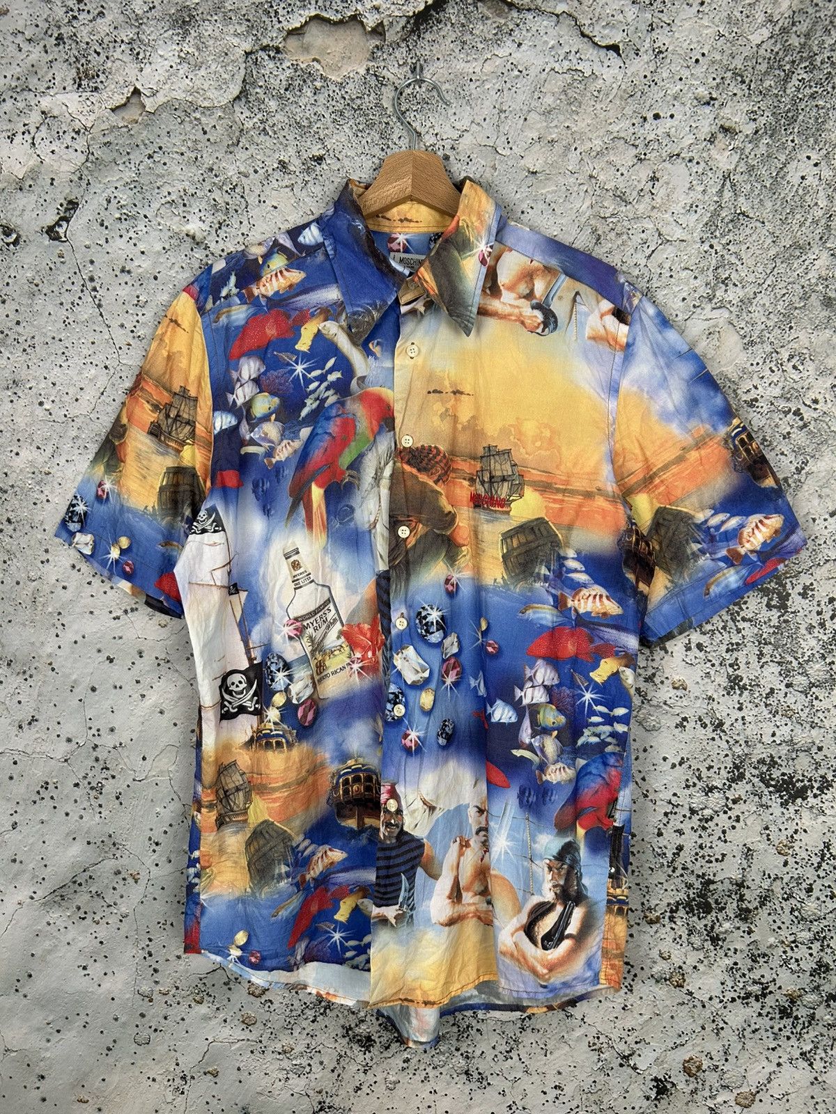 Moschino Vintage Moschino Avant Garde Hawaiian Shirt Summer Italy 90s Size US XL / EU 56 / 4 - 1 Thumbnail