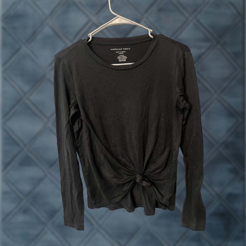 American Eagle Outfitters American Eagle Outfitters Shirt Women S Long Sleeve Black Knot Front Casual Sleeve T-Shirt Size S / US 4 / IT 40 - 1 Thumbnail