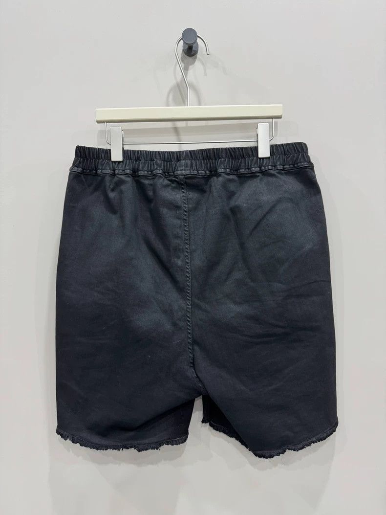 Rick Owens Rick Owens Denim Waxed Shorts Size 50-2506 Size US 44 / EU 60 - 2 Thumbnail