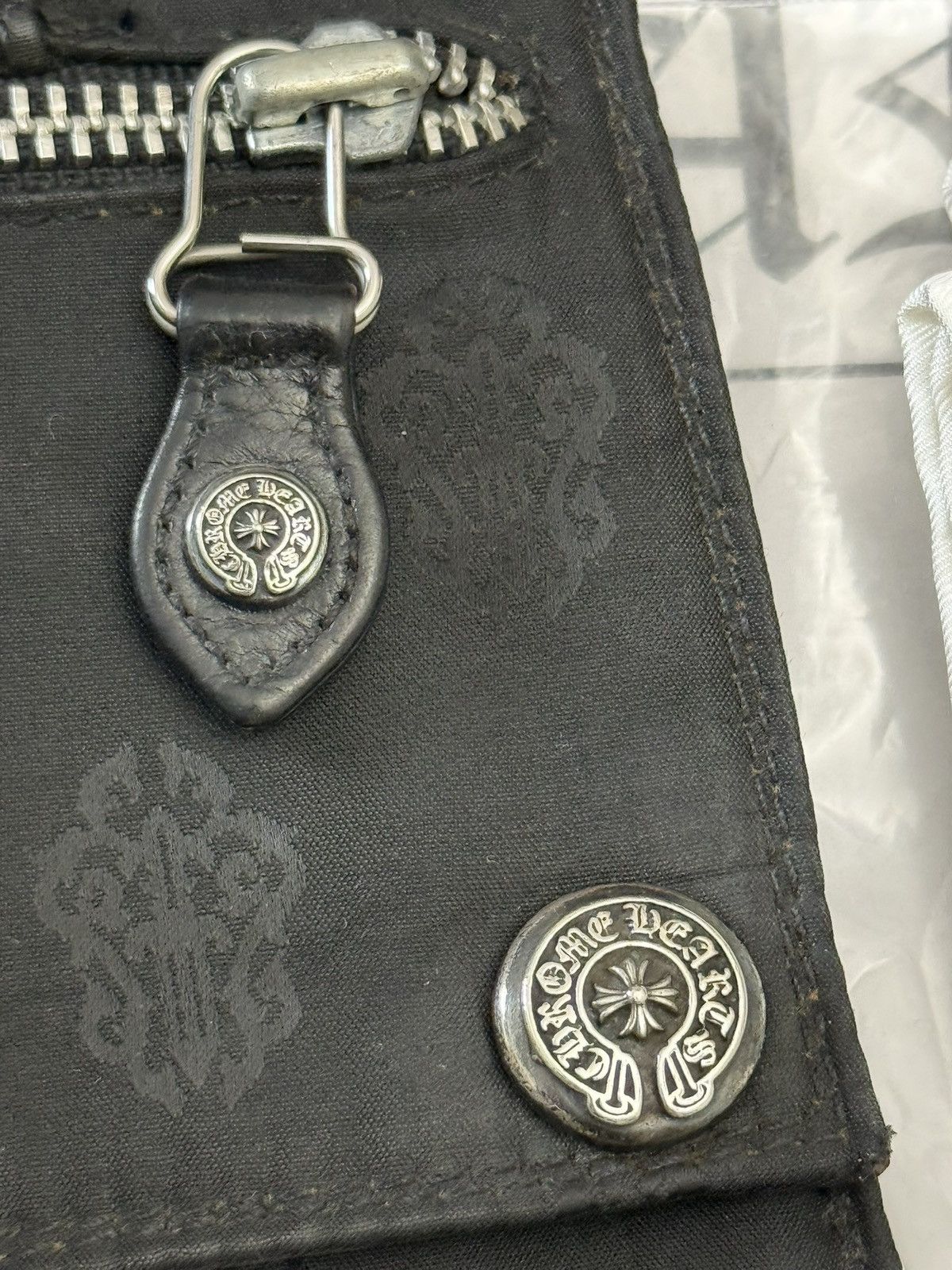 Chrome Hearts CHROME HEARTS NYLON TRI FOLD WALLET GENTLY USED VINTAGE Size ONE SIZE - 4 Thumbnail