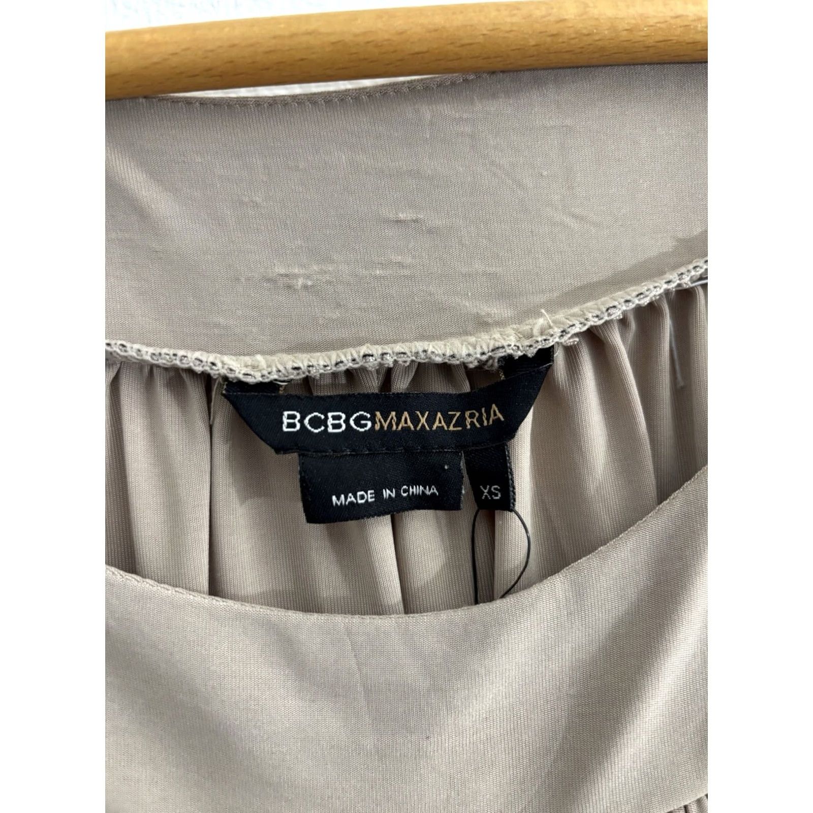 Bcbgmaxazria BCBGMAXAZRIA Beige Cap Sleeve Mini Dress Belted Pullover Stretchy Size XS Size XS / US 0-2 / IT 36-38 - 4 Thumbnail