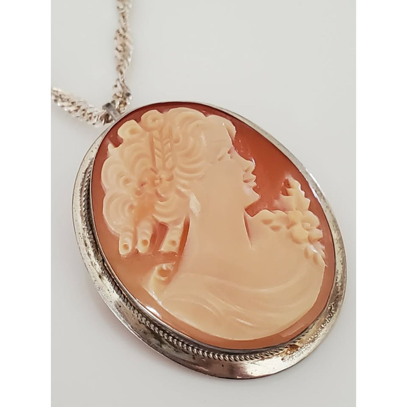 Other Sterling Italian Carved Cameo Brooch Necklace Size ONE SIZE - 2 Thumbnail