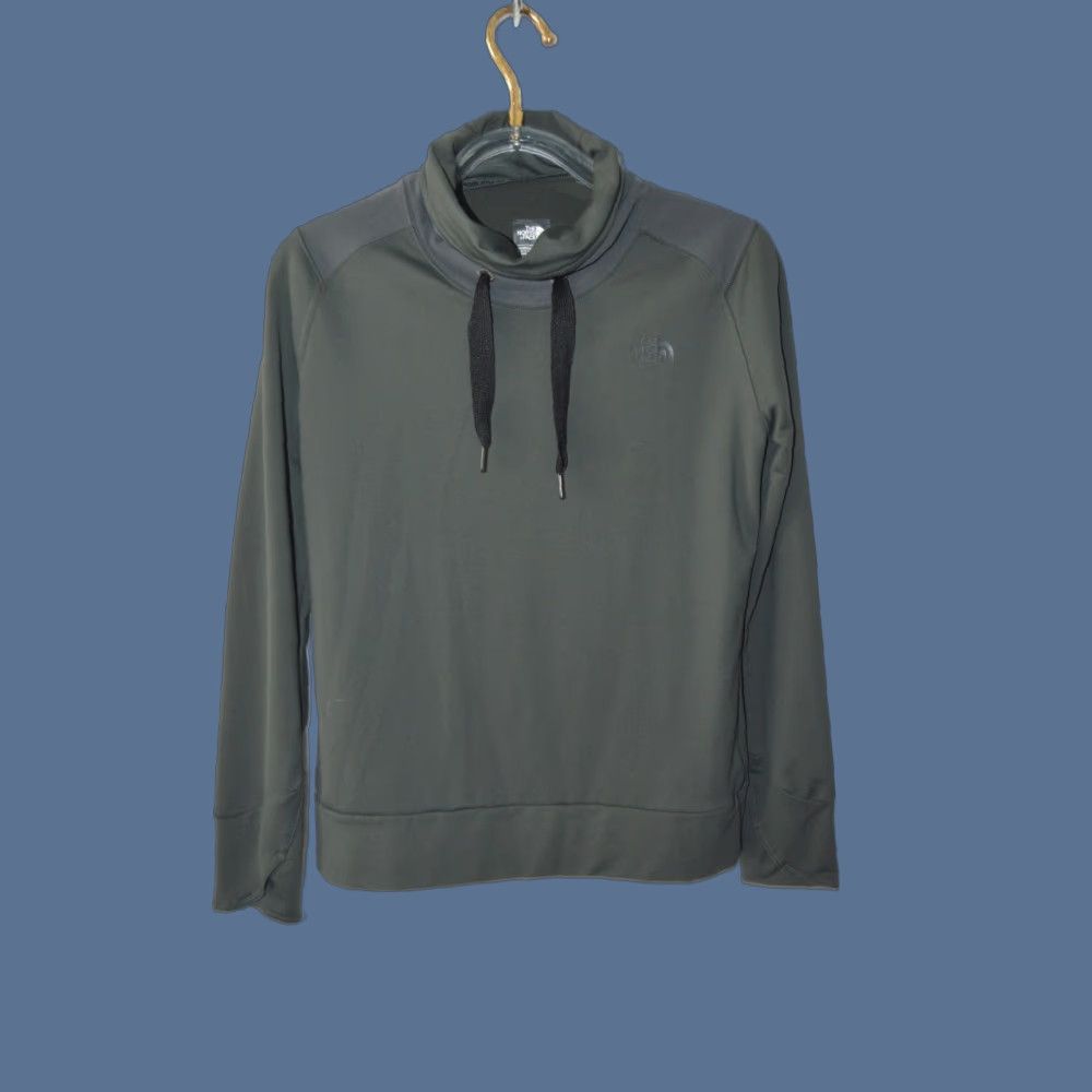 The North Face The North Face Women’s Gray Cowl Neck Long Sleeve Pullover Top Size M Shirt Womens Gray Pullover Cowl Neck Pockets Outdoor Activewear Size M / US 6-8 / IT 42-44 - 1 Thumbnail