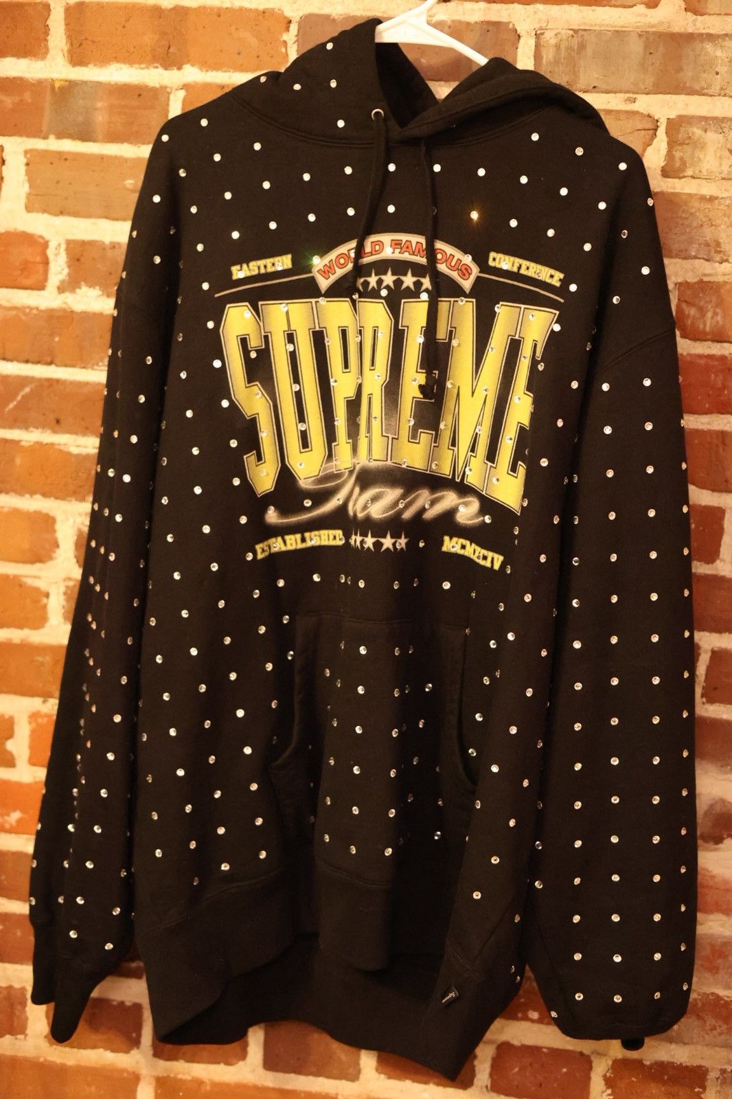 Supreme Supreme rhinestone hooded sweatshirt Size US XL / EU 56 / 4 - 1 Thumbnail