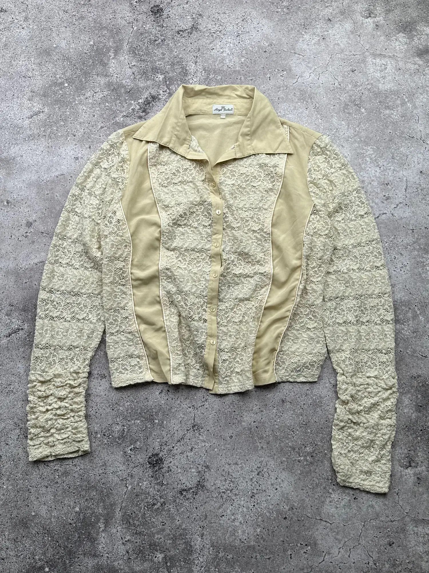 Vintage Vintage Shirt C199(V161)(E8) Size US S / EU 44-46 / 1 - 1 Thumbnail
