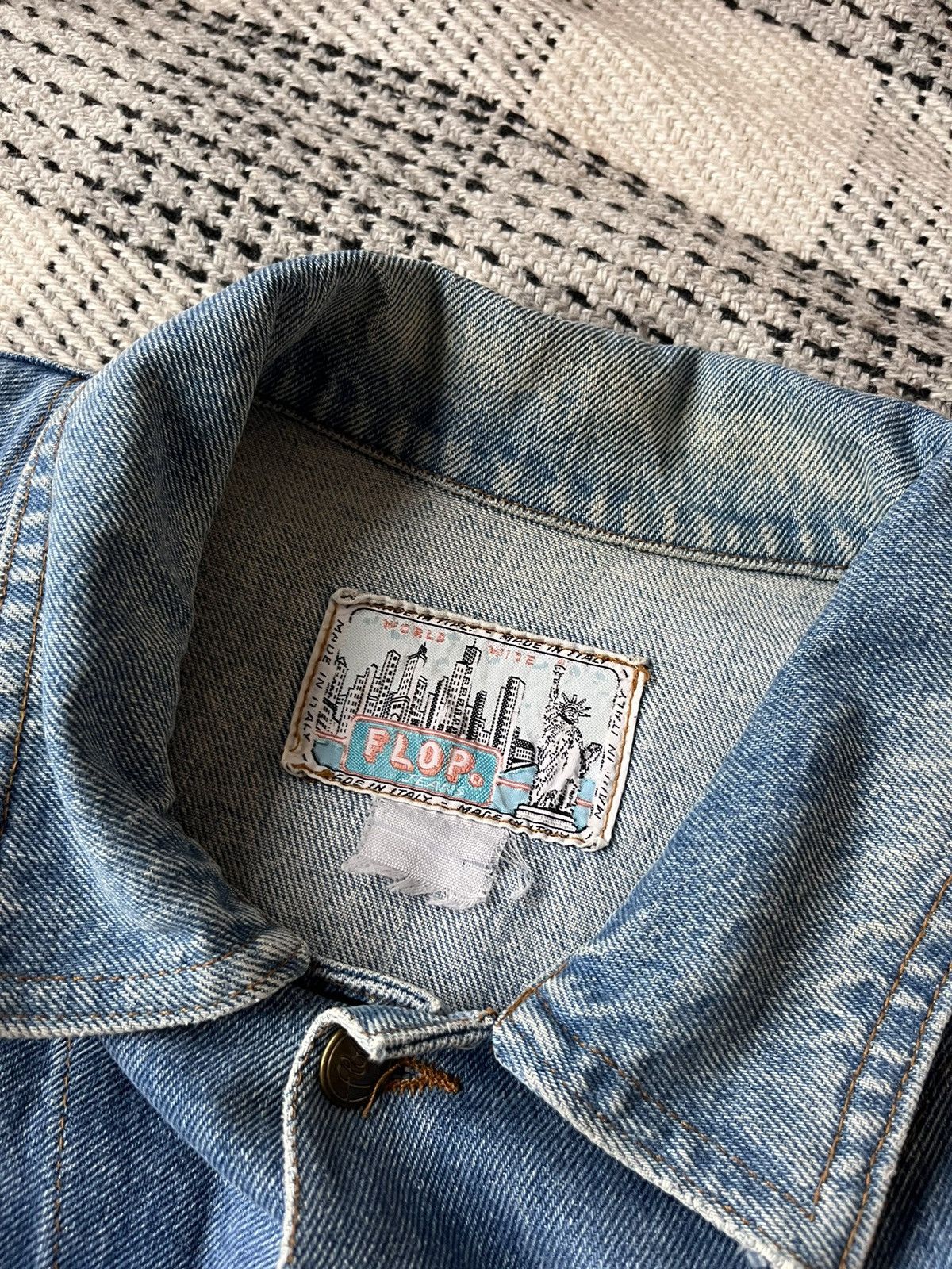 Vintage 🔥VINTAGE 1990S DENIM JACKET MADE IN ITALY Size US L / EU 52-54 / 3 - 12 Thumbnail