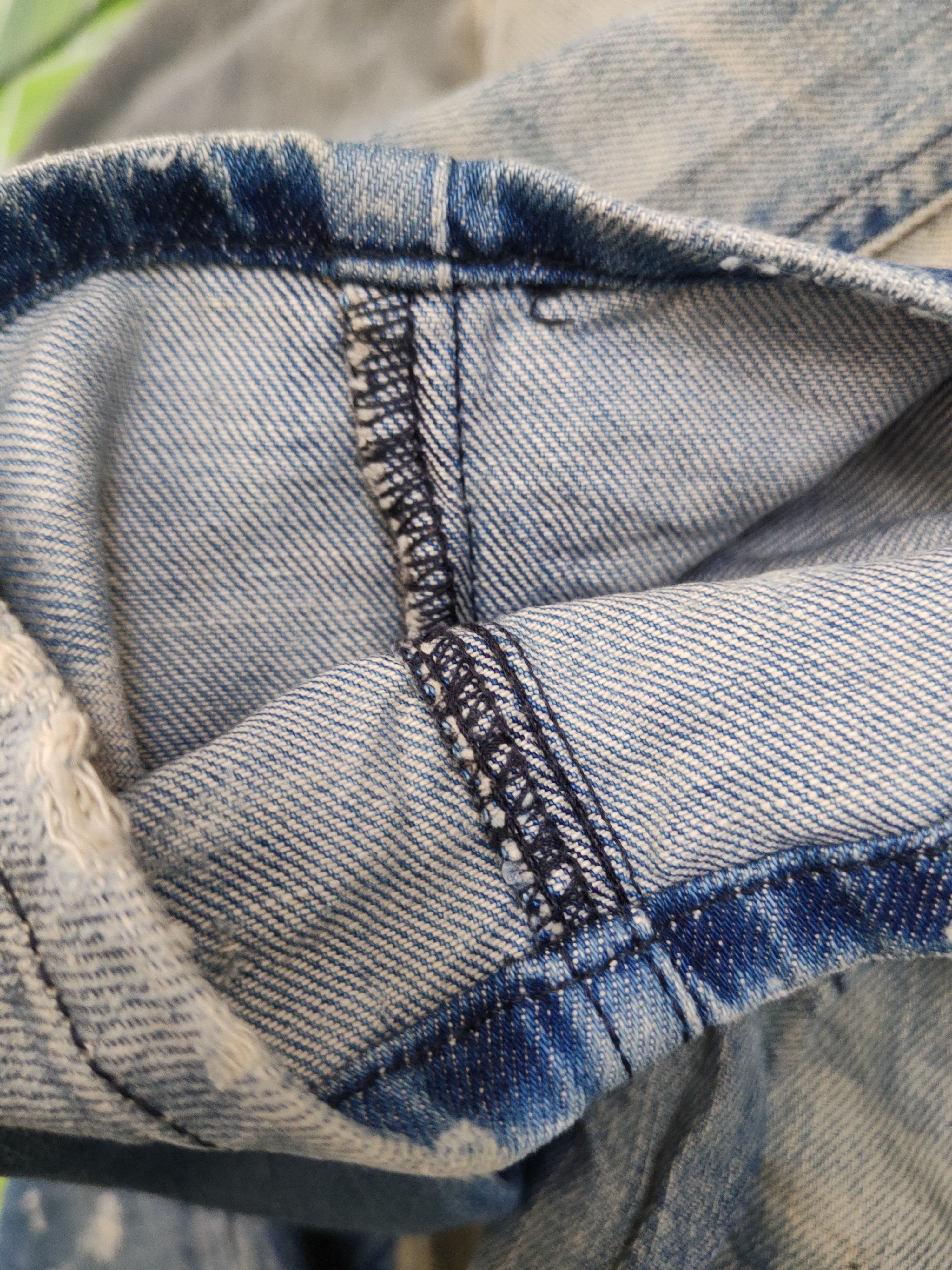 Diesel Diesel Dark Blue Faded Distressed Ripped denim Jeans #W1953 Size US 27 - 14 Thumbnail
