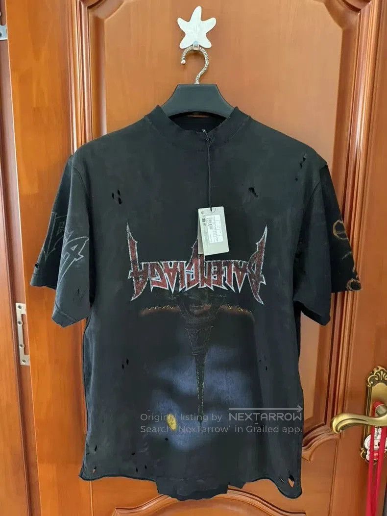 Balenciaga Balenciaga Inverted Tower Distressed Tee. Size US M / EU 48-50 / 2 - 1 Thumbnail