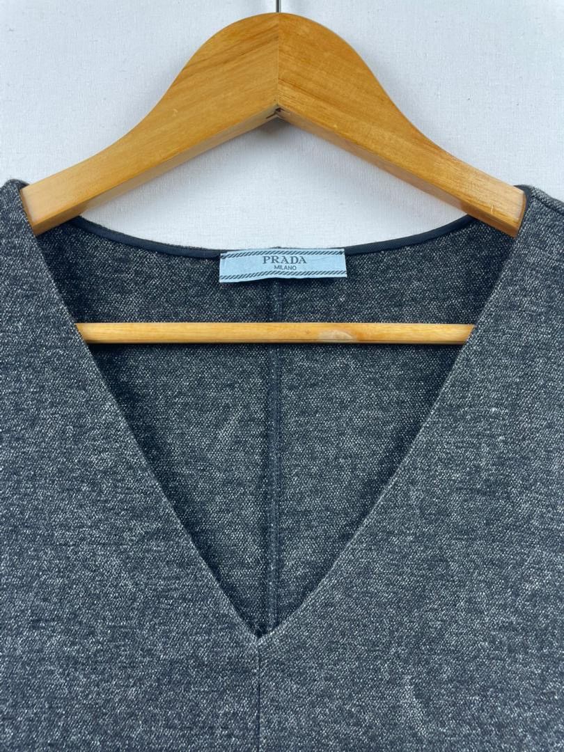 Prada PRADA Milano grey v-neck shift dress Size S / US 4 / IT 40 - 4 Thumbnail