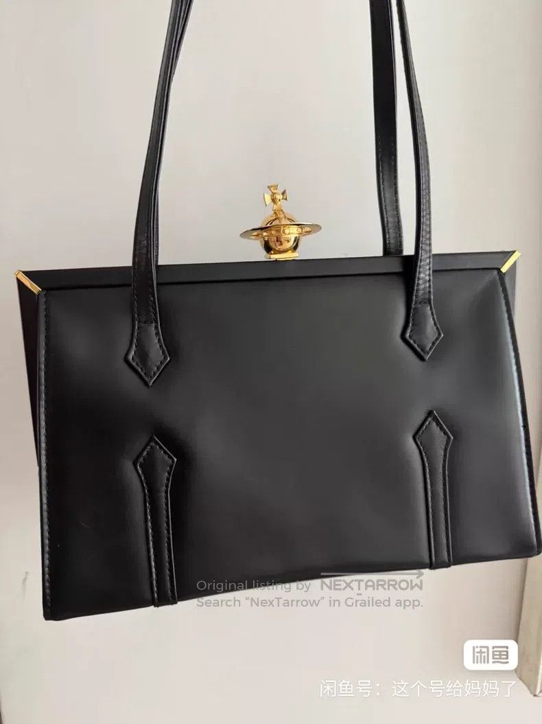 Vivienne Westwood Vivienne Westwood size os Real Leather Zipper Bag Size ONE SIZE - 1 Thumbnail
