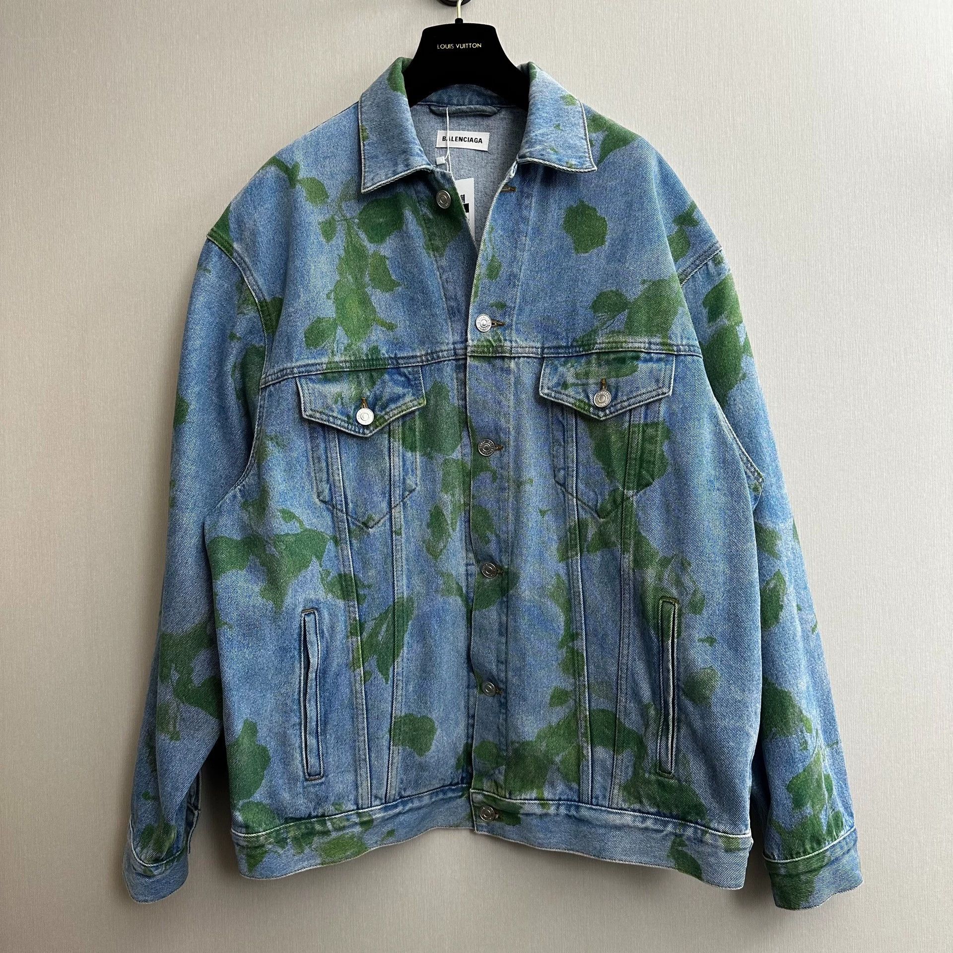 Balenciaga balenciaga denim jacket with moss print Size US S / EU 44-46 / 1 - 1 Thumbnail