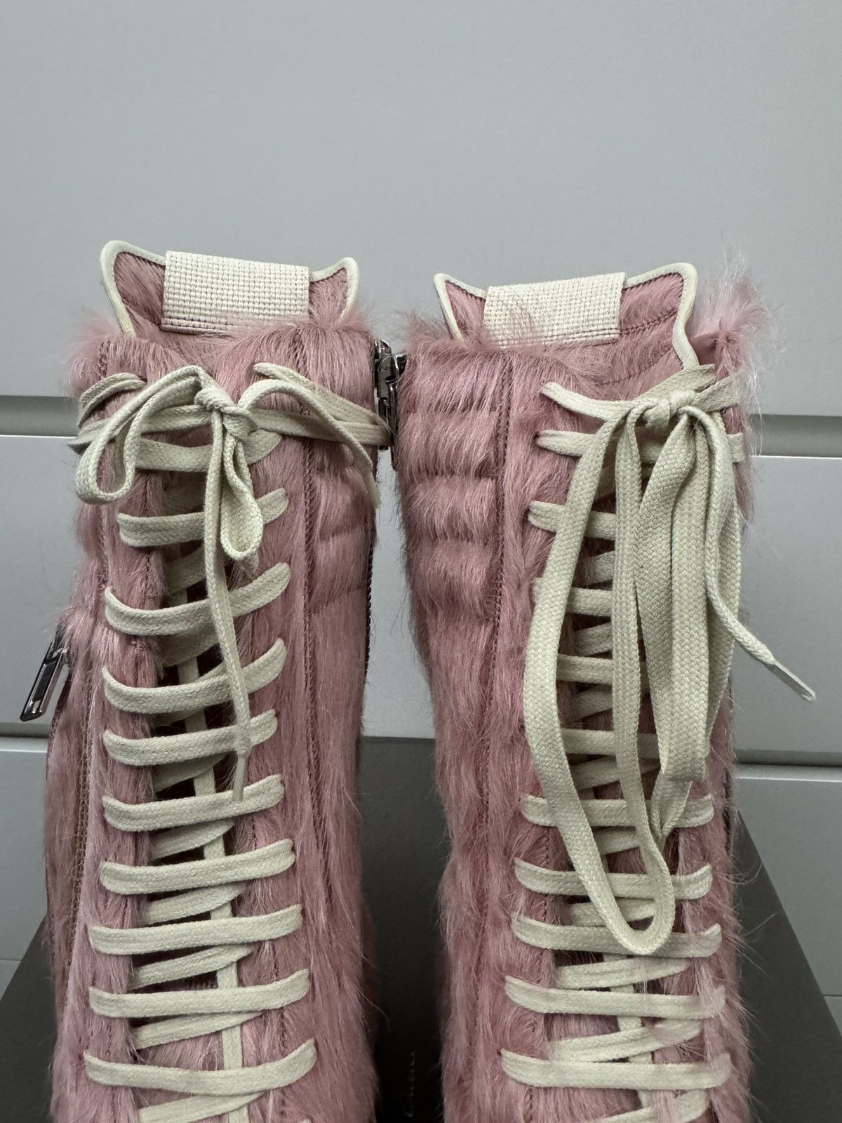 Rick Owens RICK OWENS LEATHER PONY PINK MILK CARGOBASKETS Size US 9 / EU 42 - 8 Thumbnail