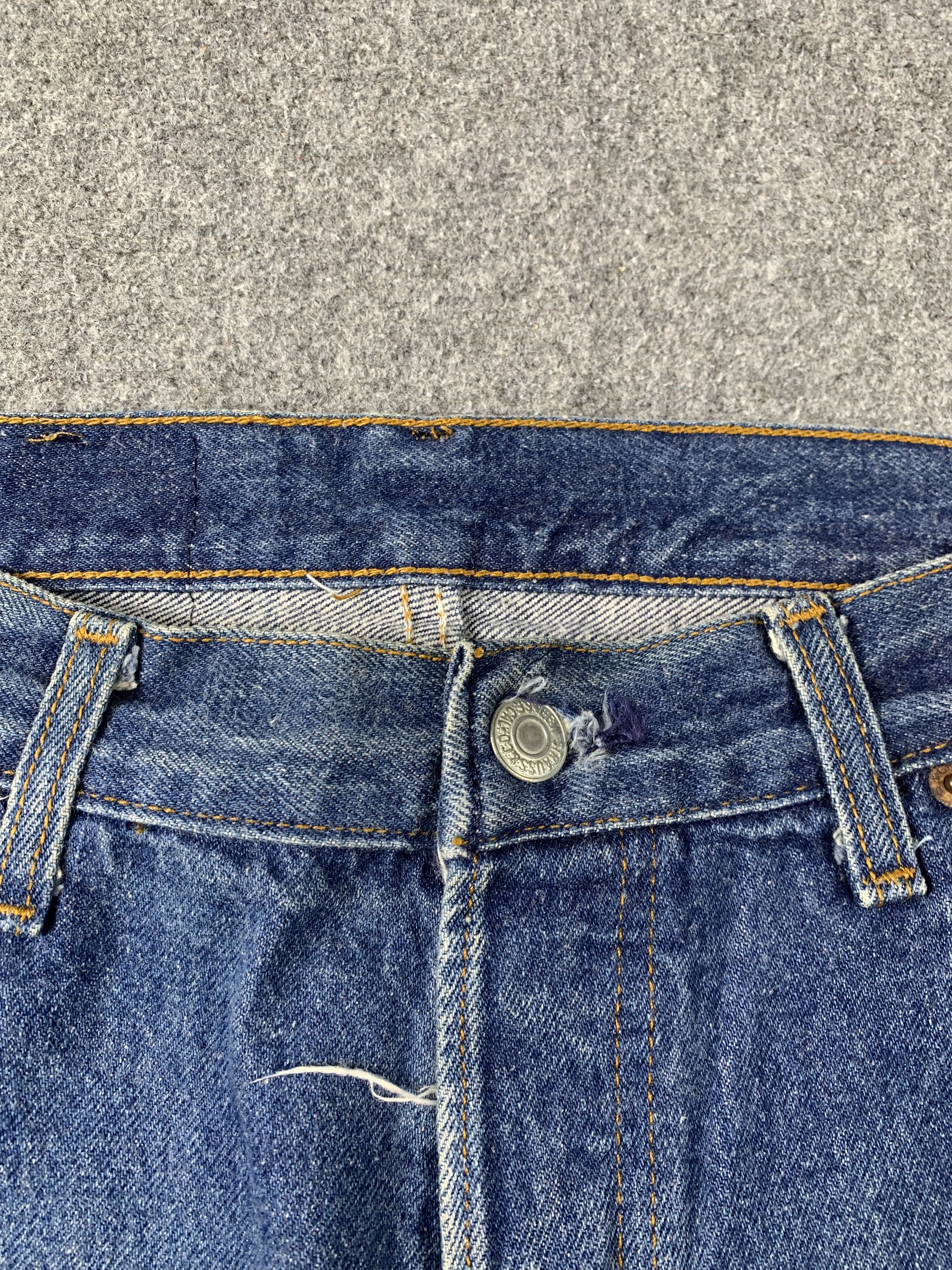 Levi's Vintage 90s Levis 501 Faded Blue Jeans DP1982 Size US 30 / EU 46 - 11 Thumbnail