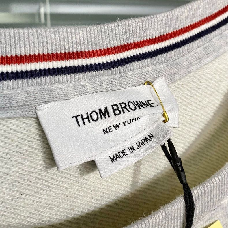 Thom Browne Thom Browne size4 Knitted turtleneck hoodie Size US XL / EU 56 / 4 - 3 Thumbnail