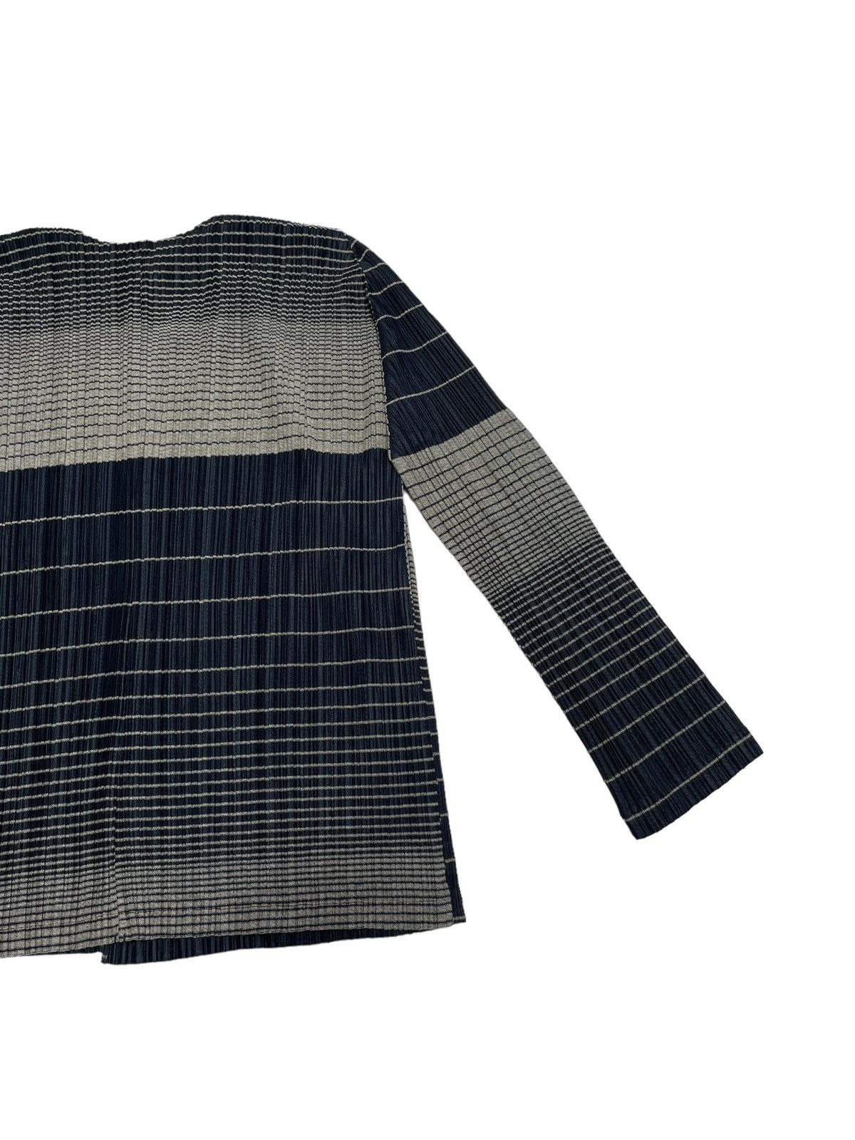 Pleats Please Issey Miyake Rare Vintage PLEATS PLEASE Gradient Striped Cardigan 1990s Size US L / EU 52-54 / 3 - 5 Thumbnail