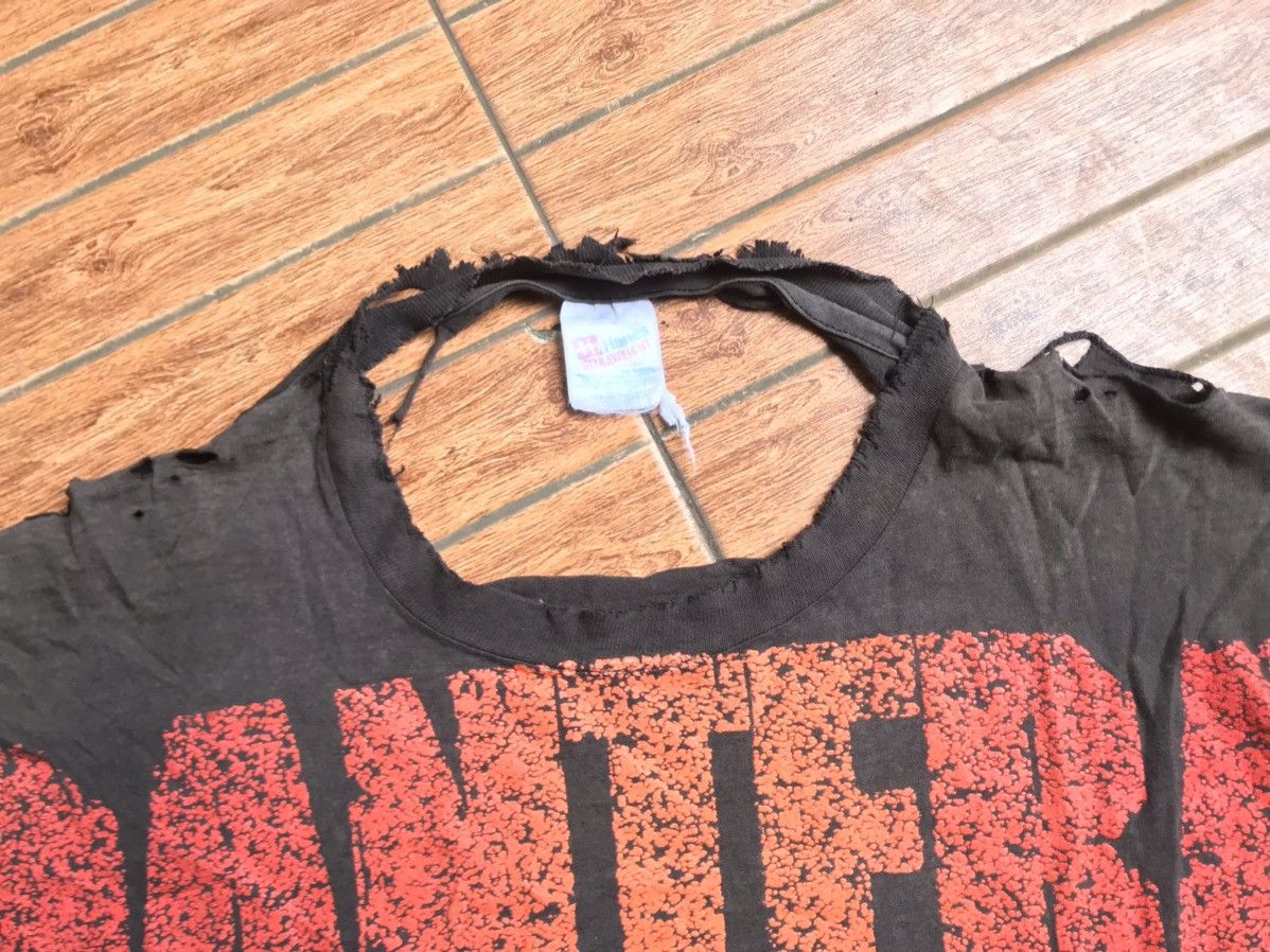 Band Tees Vintage Pantera Very Worn Band T Shirt Size US XL / EU 56 / 4 - 2 Thumbnail