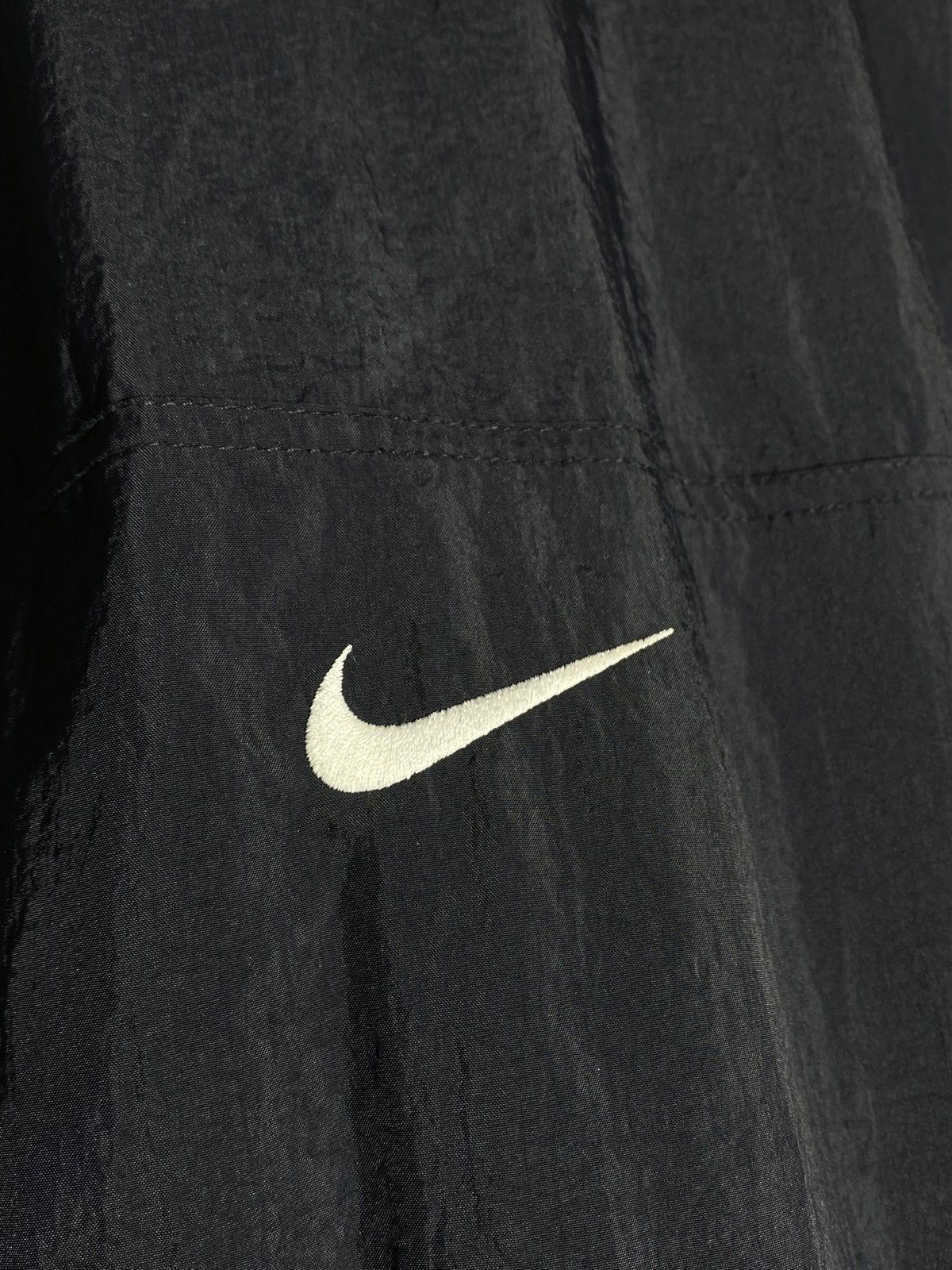 Nike Vintage 90s Nike Center Swoosh Pullover Windbreaker Jacket Size US L / EU 52-54 / 3 - 4 Thumbnail