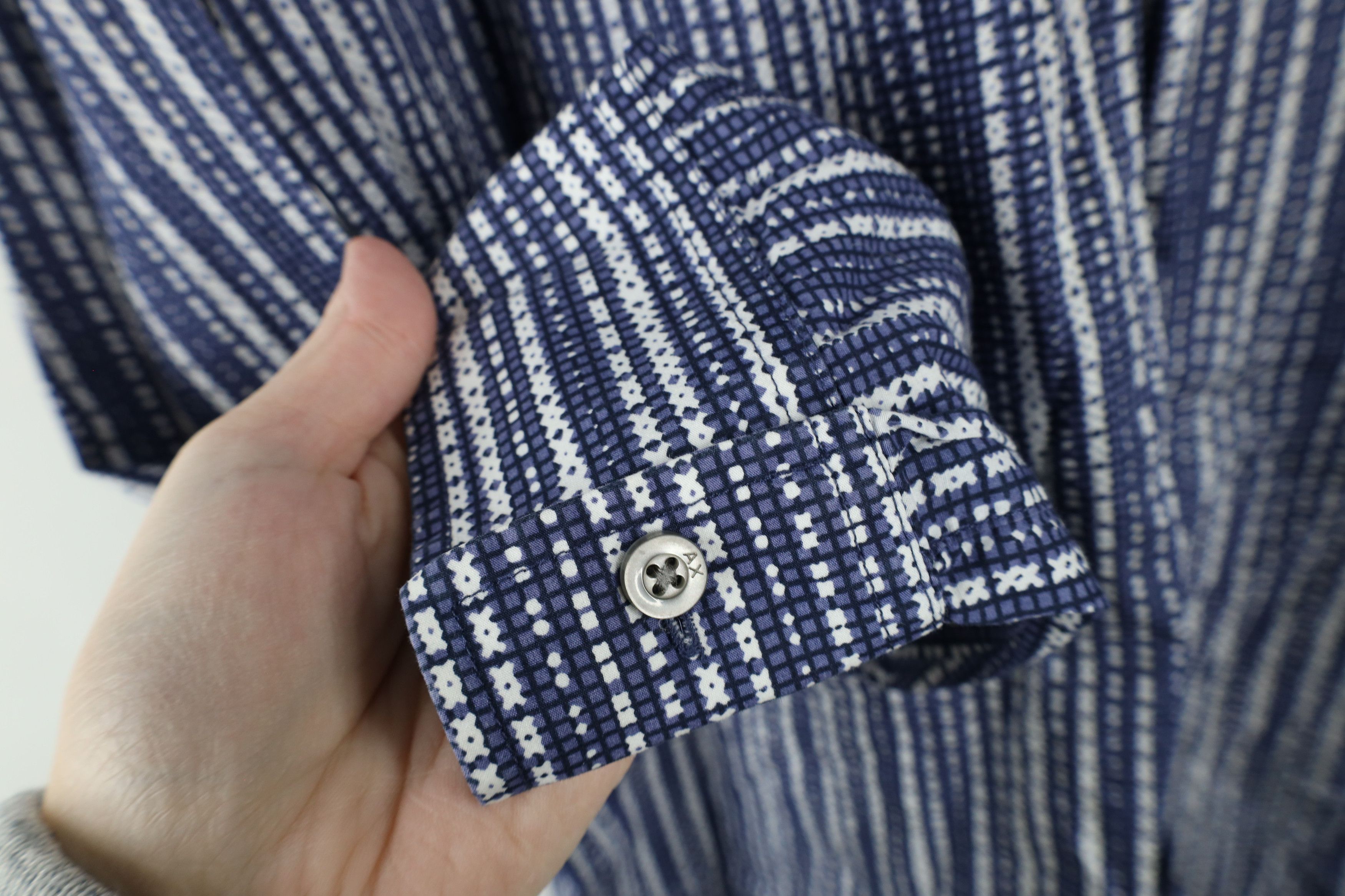 Armani Exchange × Vintage Armani Exchange Geometric Long Sleeve Collared Button Shirt Size US XL / EU 56 / 4 - 6 Thumbnail