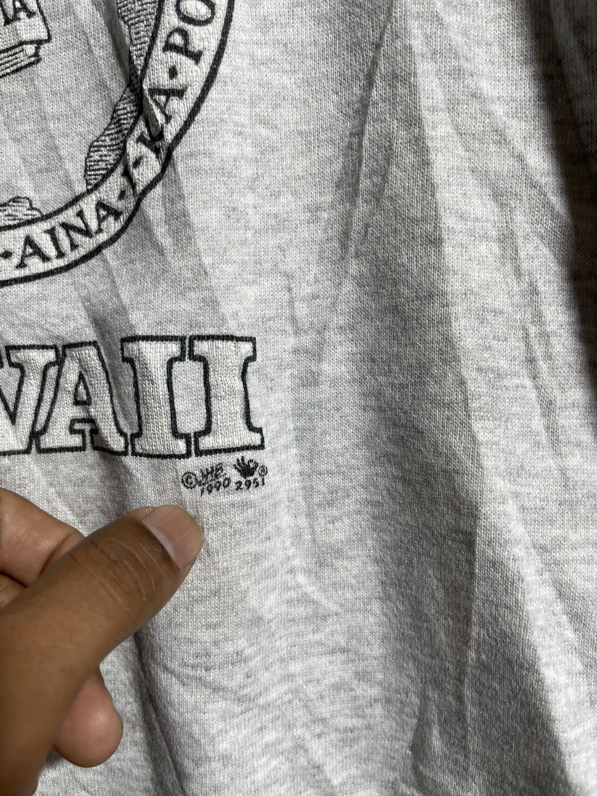 Vintage Vintage 1990 university of hawaii distressed sweatshirt Size US S / EU 44-46 / 1 - 4 Thumbnail