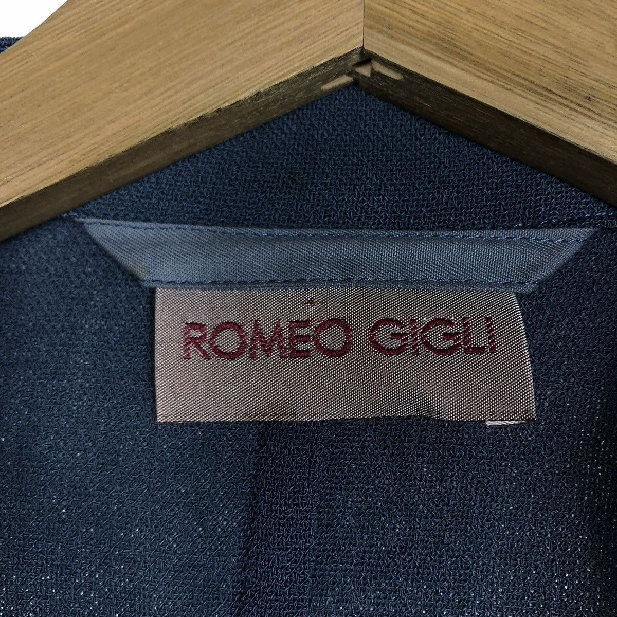 Romeo Gigli 🔥VINTAGE 80’s SAMPLE BUTTON JACKET ROMEO GIGLI RUNWAY PICK Size US M / EU 48-50 / 2 - 20 Thumbnail