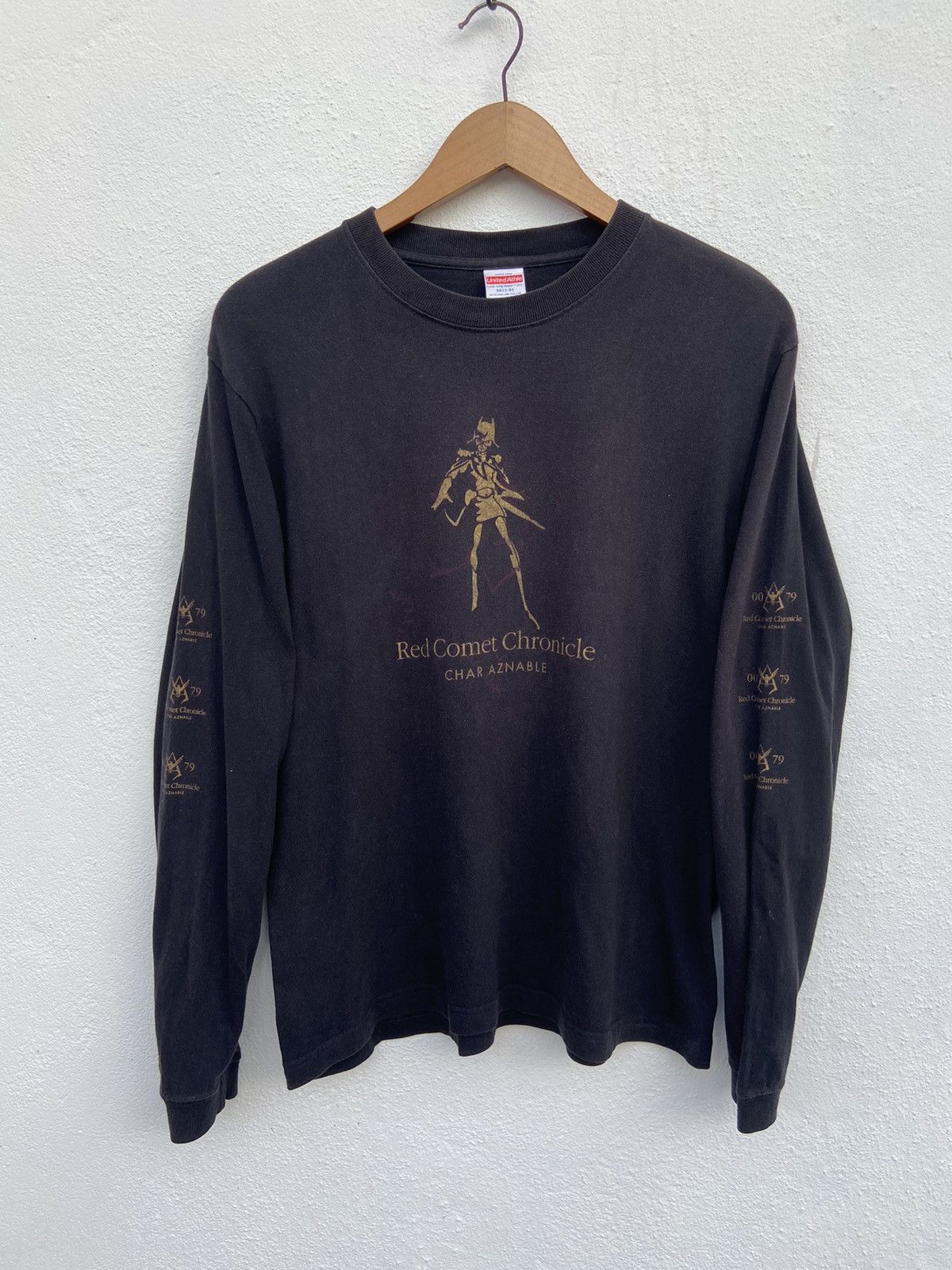 Anime 🔥 RED Comet Chronicle t shirt Gundam Size US M / EU 48-50 / 2 - 1 Thumbnail
