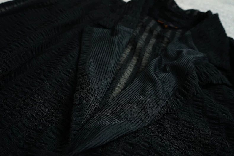 Comme des Garcons comme des garcons cardigan jacket with patchwork neckline m Size US M / EU 48-50 / 2 - 3 Thumbnail