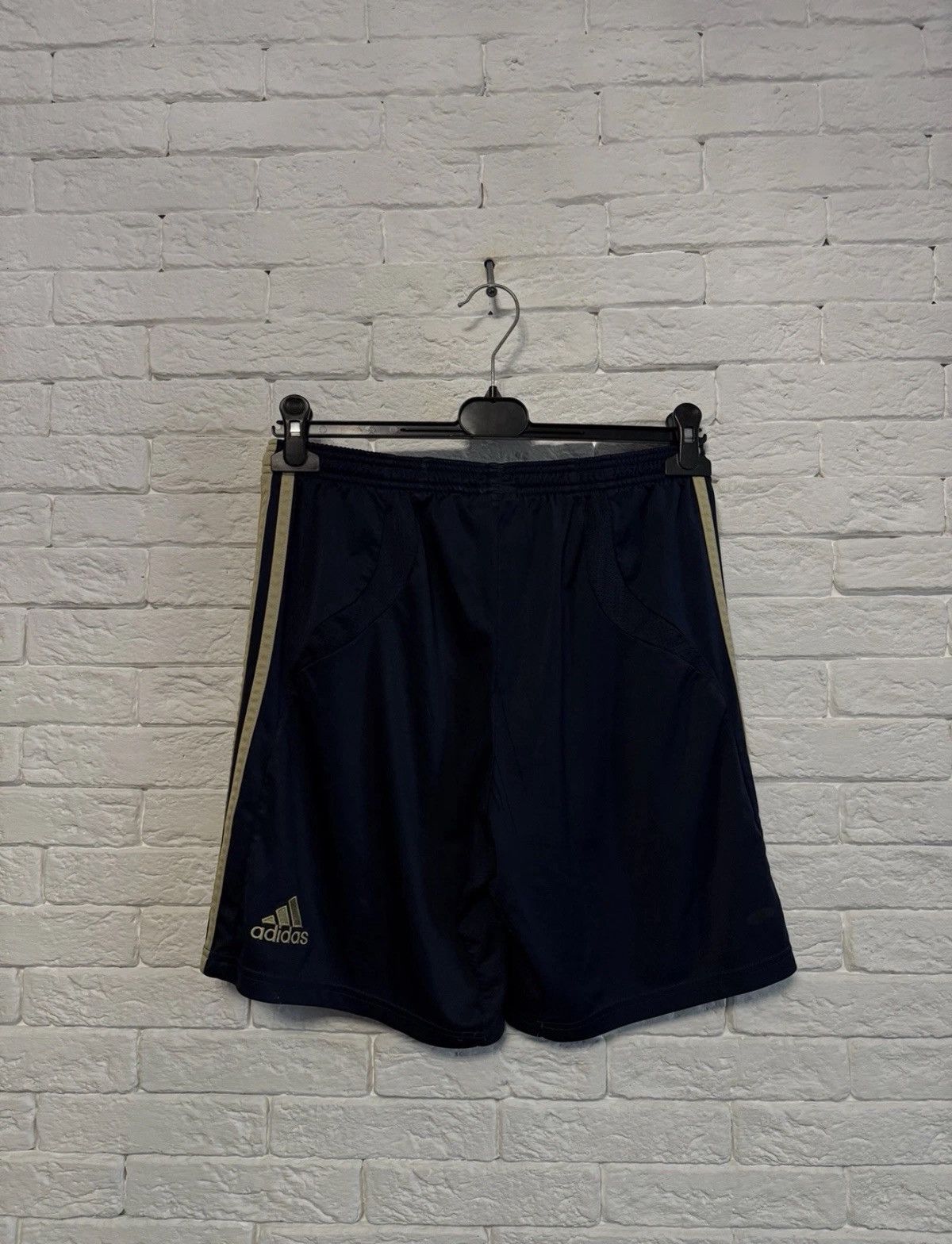 Adidas Rare Adidas Real Madrid Away Footballsuit Jersey+Shorts07\08 Size US XL / EU 56 / 4 - 13 Thumbnail