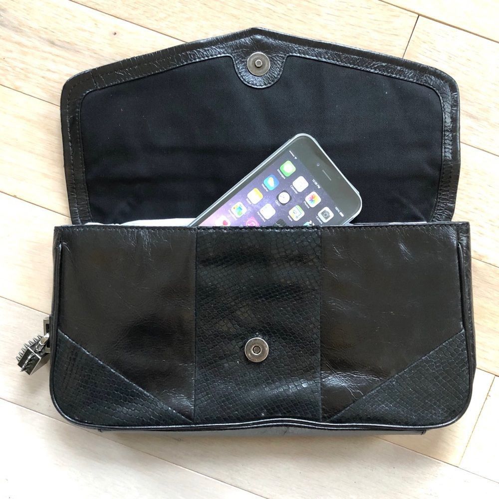 Sam Edelman Sam Edelman London Calling Declan Black Clutch Oversized Size ONE SIZE - 2 Thumbnail