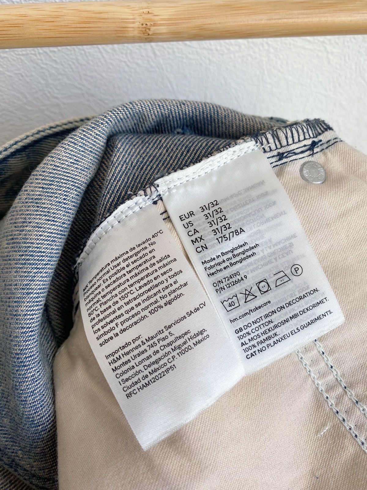 H&M × Jean-Michel Basquiat × Who Decides War Who Decides War bootcut loose jeans H&M x Basquiat x Ev&Tela Size US 31 - 13 Thumbnail