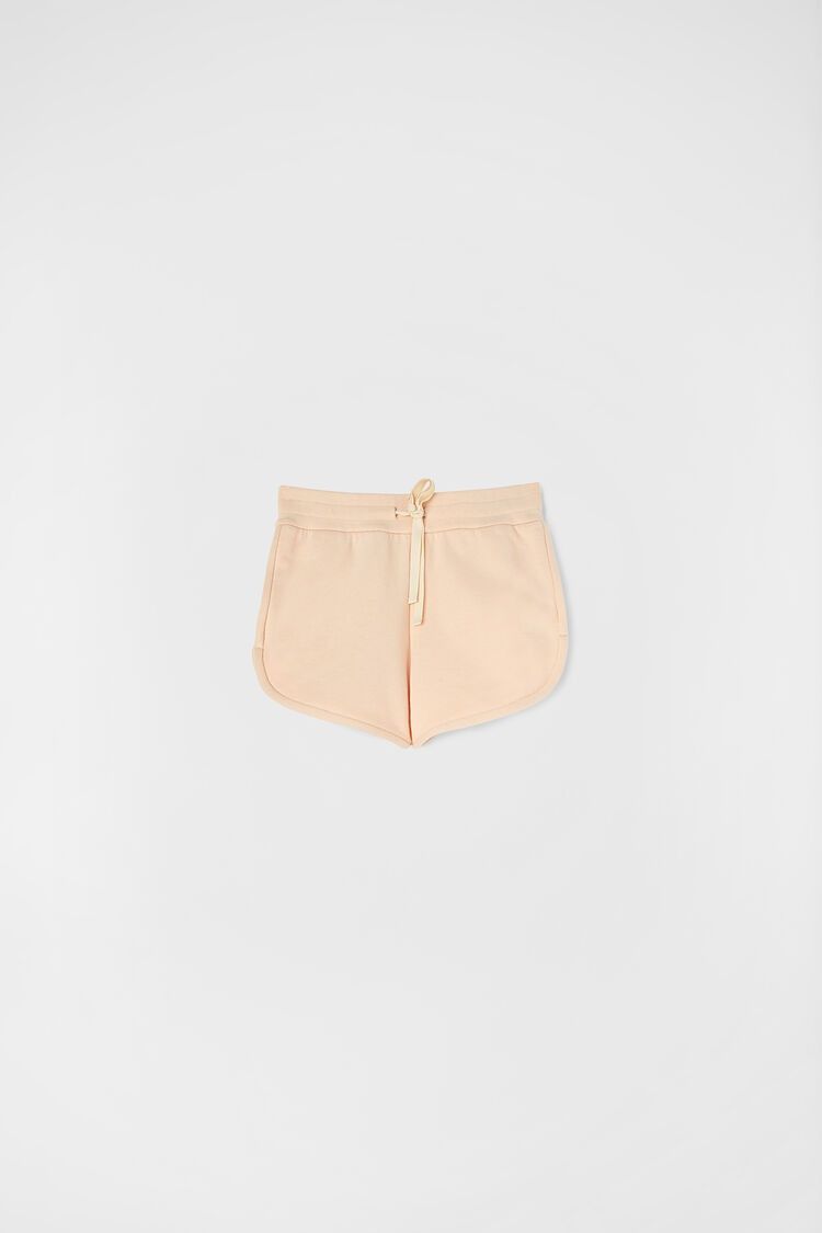 o1mt1gz0725 Shorts in Beige