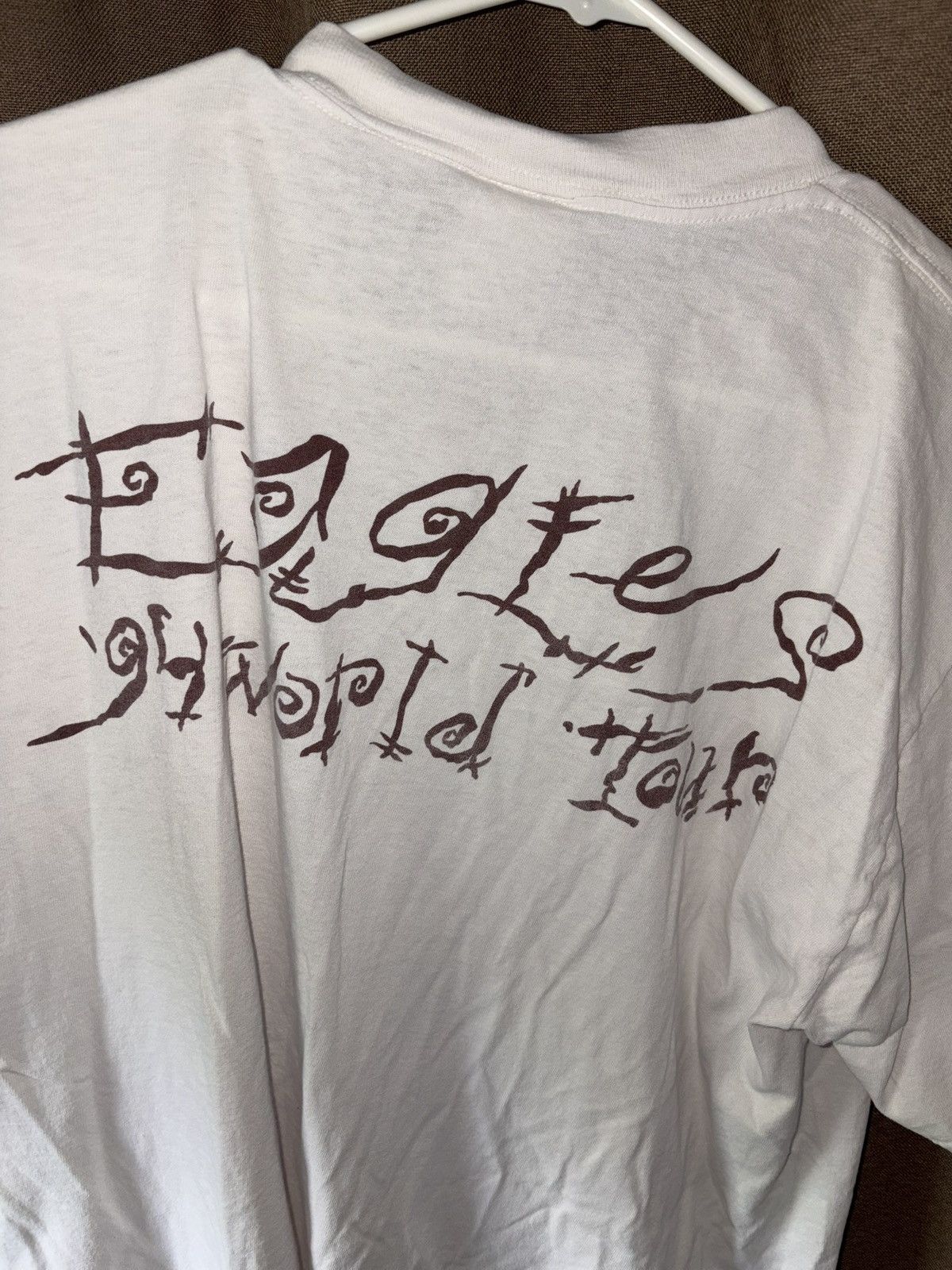 Tultex Vintage eagles 94 world tour tee Size US XL / EU 56 / 4 - 7 Thumbnail