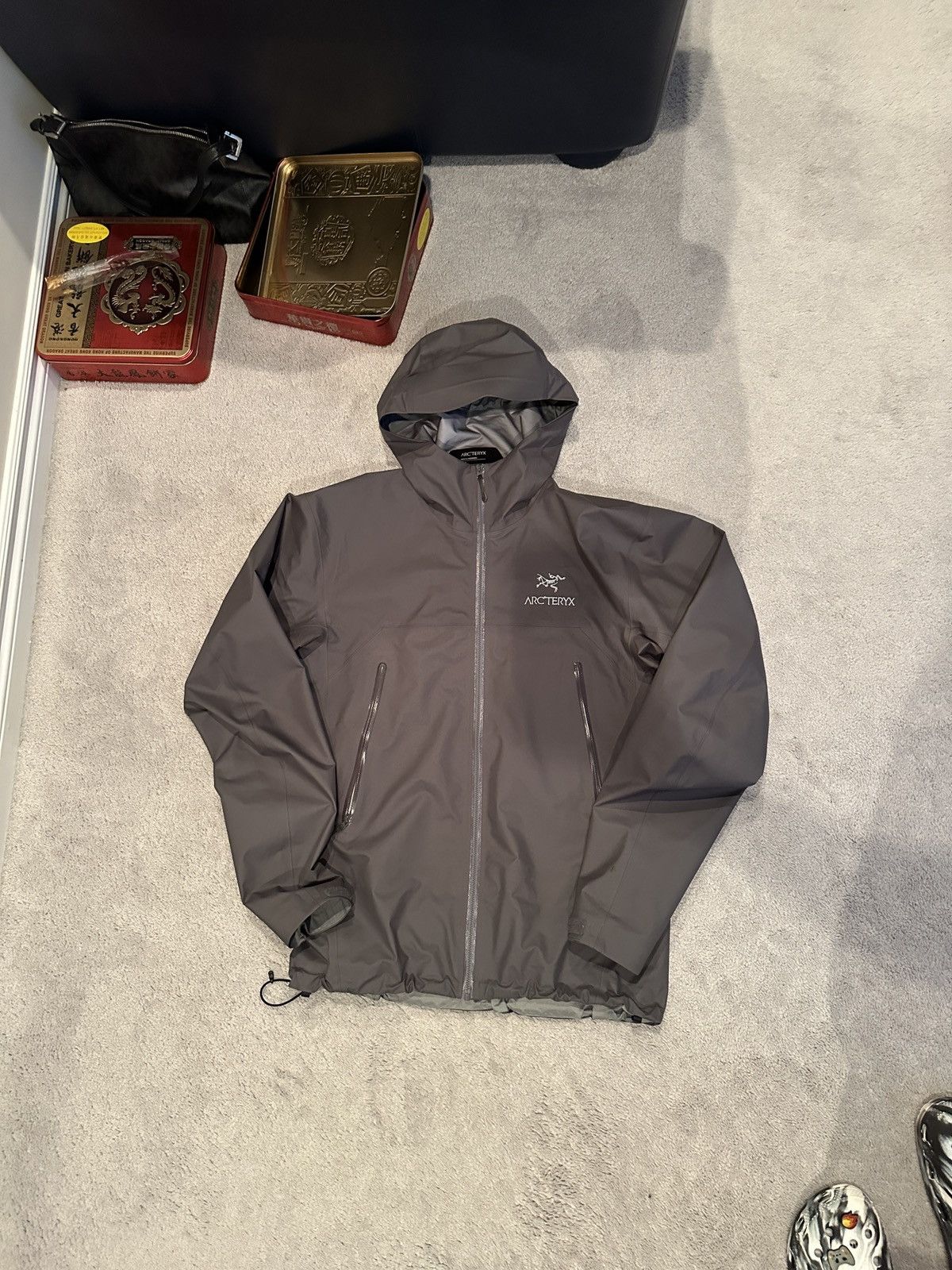 Image of Arcteryx Arc’Teryx Beta Goretex Jacket Gray Small in Grey, Men's