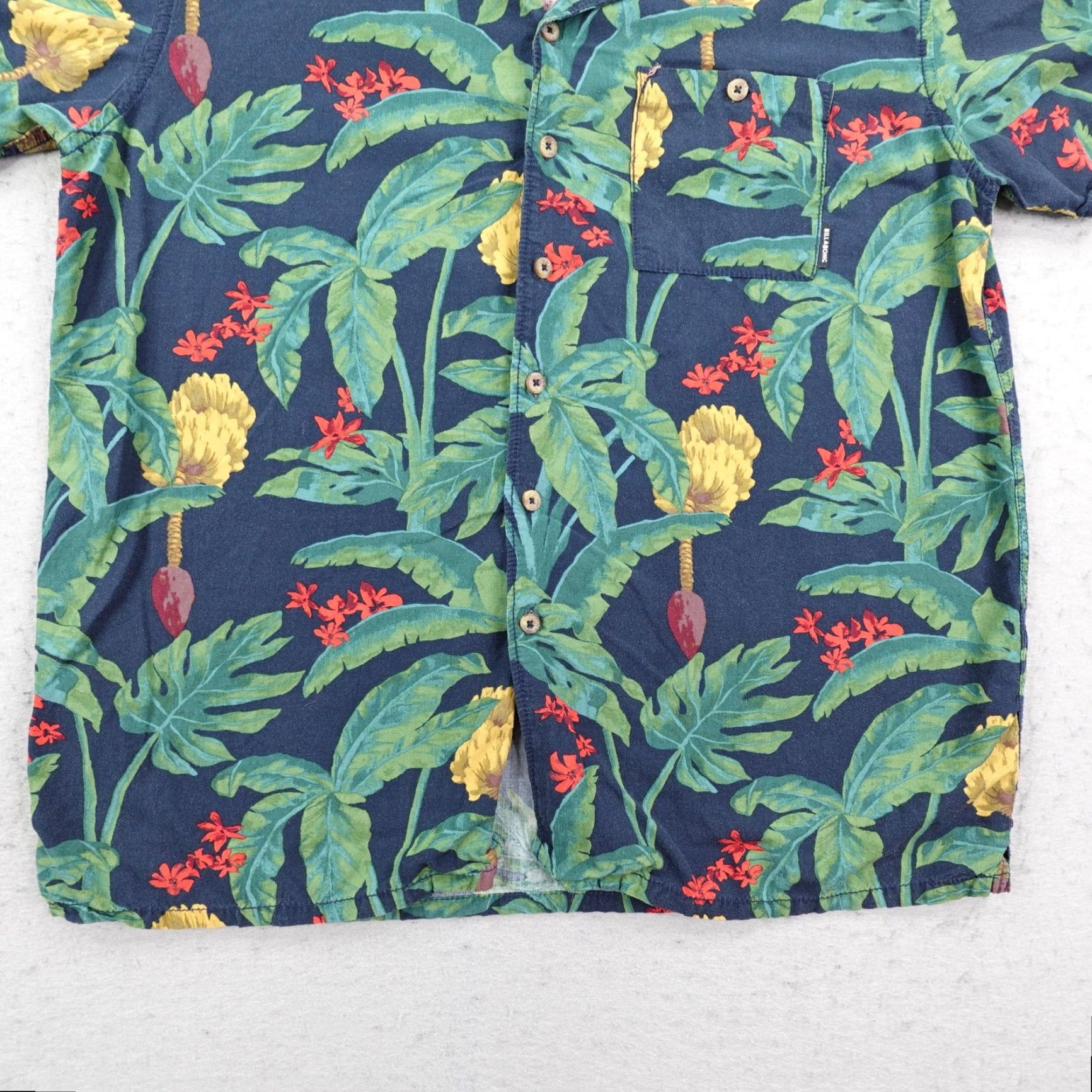 Billabong VINTAGE BILLABONG Shirt Mens Medium Blue Green Hawaiian Jungle Camp Button Up Surf Skate Size US M / EU 48-50 / 2 - 4 Thumbnail