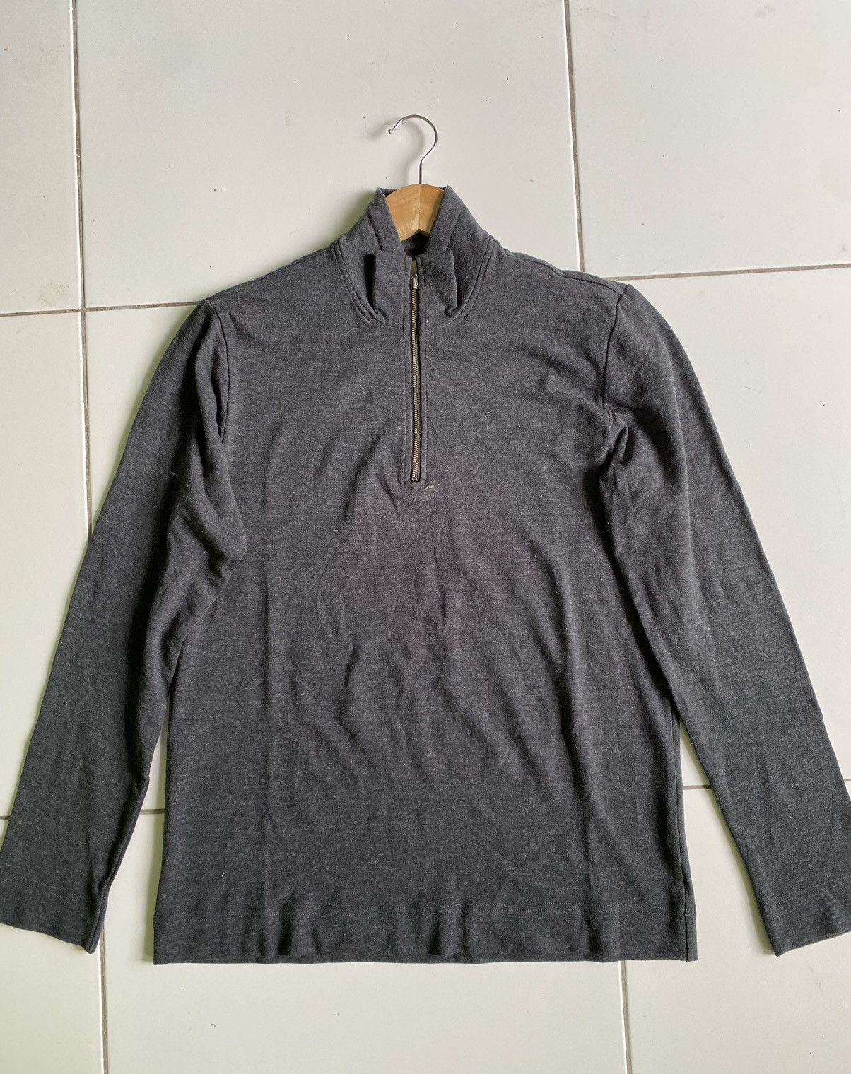 image of The Signature x Yohji Yamamoto Durban Aar Half Zip Long Shirt in Dark Gray, Men's (Size Large)