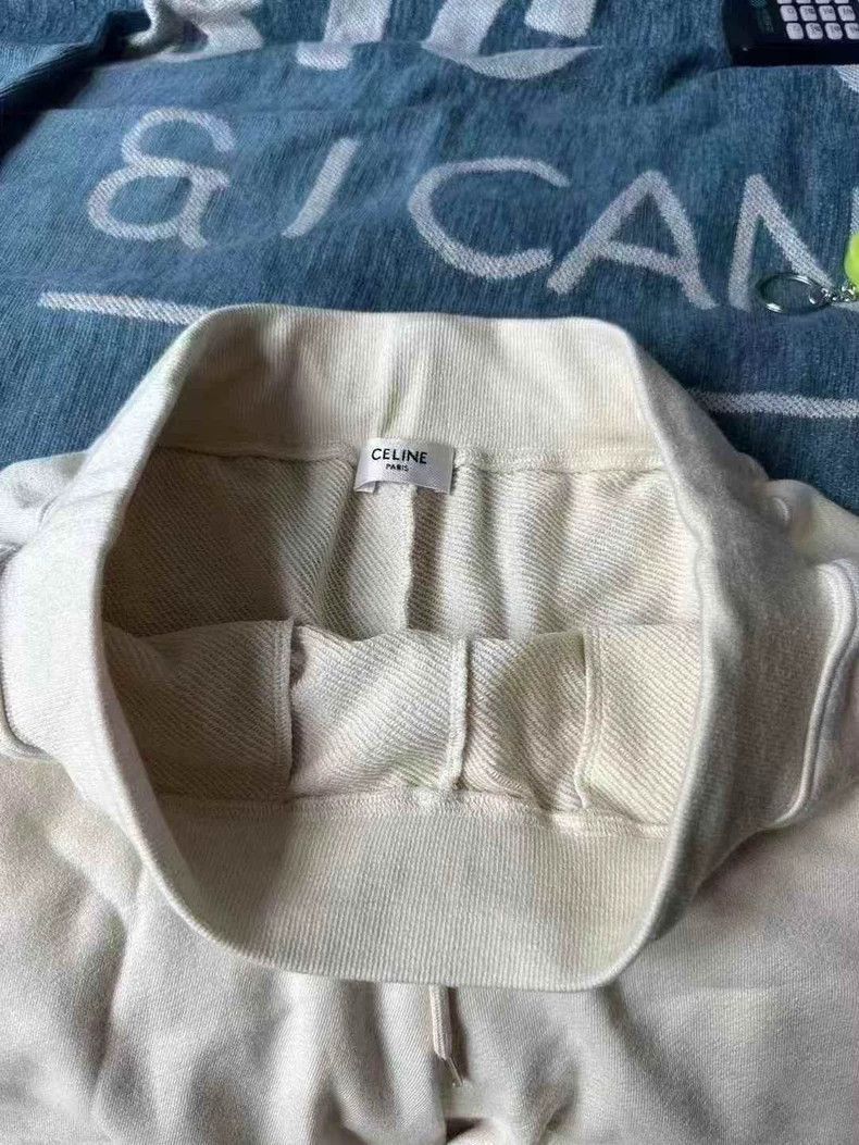 Celine Celine Embroidered Shorts in New Condition Size US 28 / EU 44 - 2 Thumbnail
