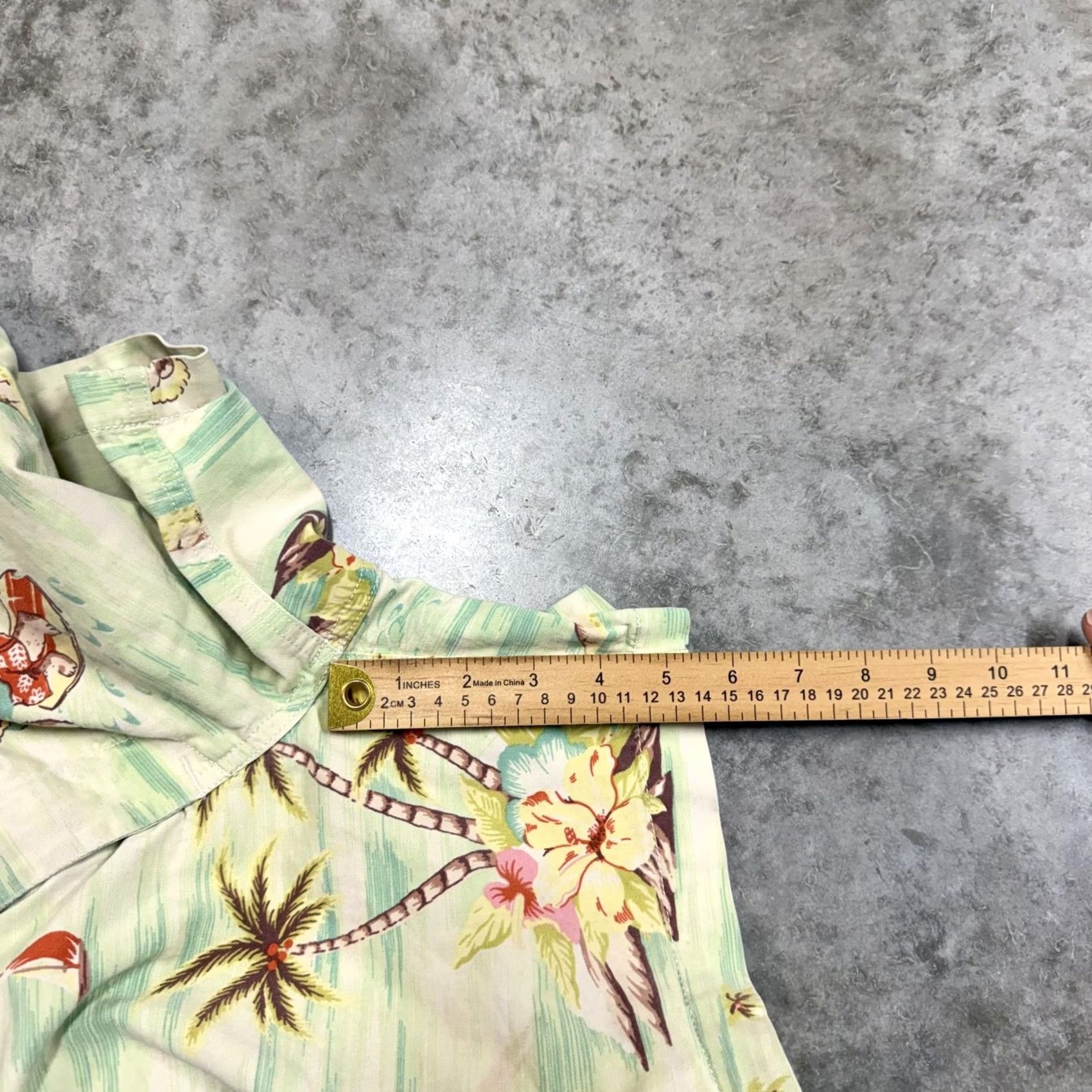 Polo Ralph Lauren Polo Ralph Lauren Shorts Mens Small Green Polo Bear Hawaiian Stretch Chino Polo Bear Floral Beach 90s Mens Size US S / EU 44-46 / 1 - 8 Thumbnail