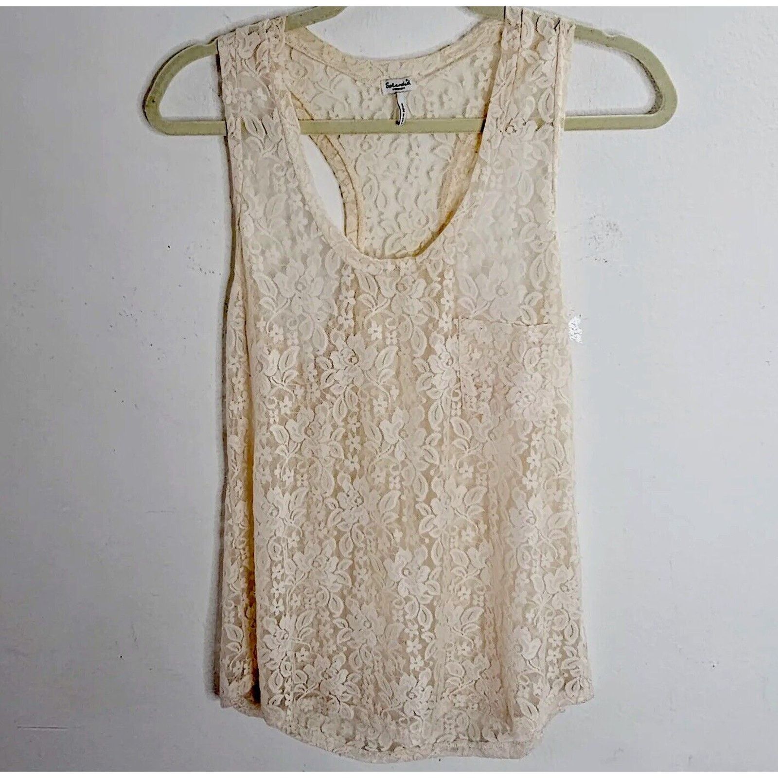 Other Splendid Cream Lace Scoop Neck Breast Pocket Racerback Tank Size M / US 6-8 / IT 42-44 - 1 Thumbnail