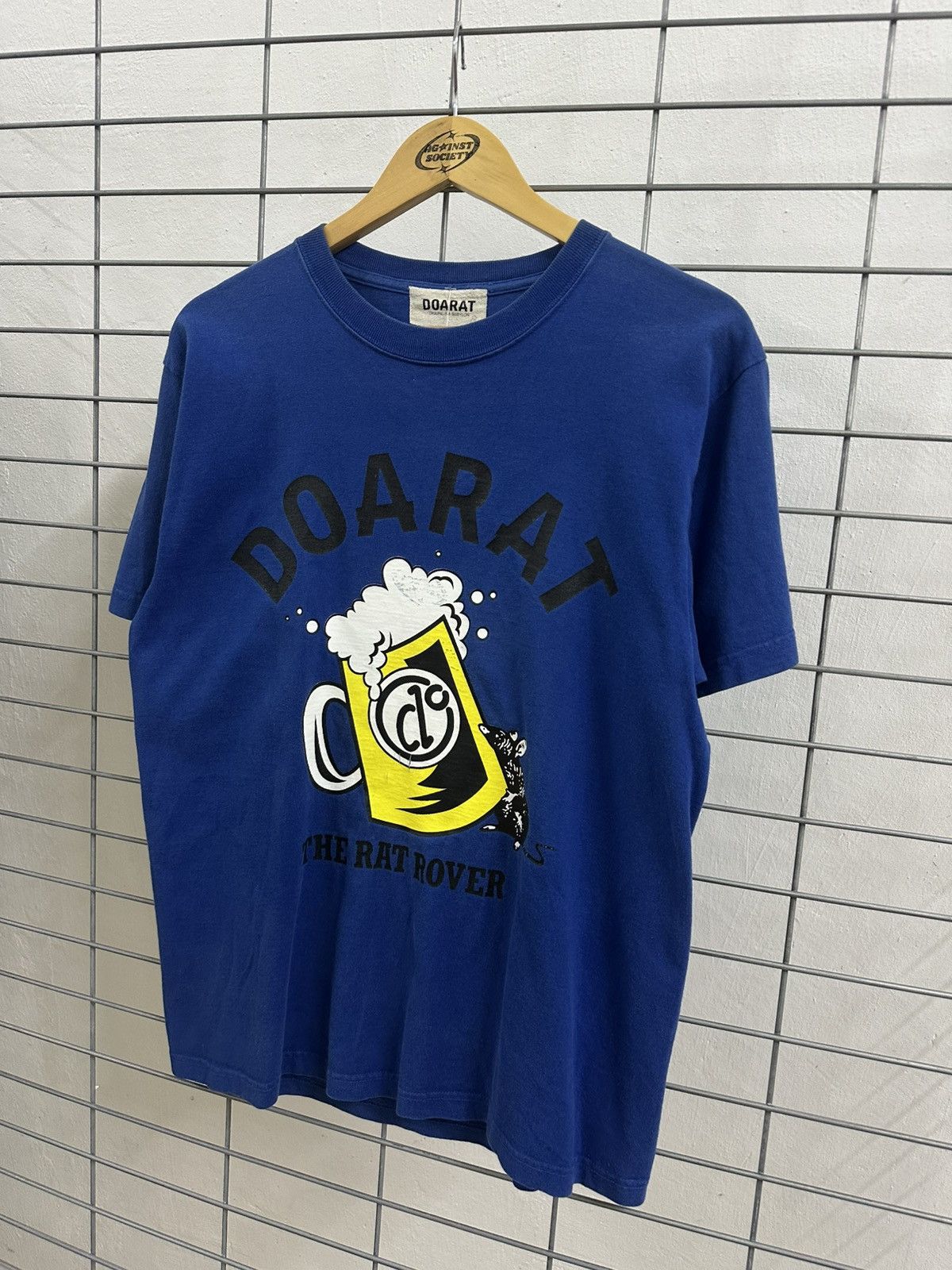 Vintage Rare And Beautiful Doarat Japanese Streetwear Tee