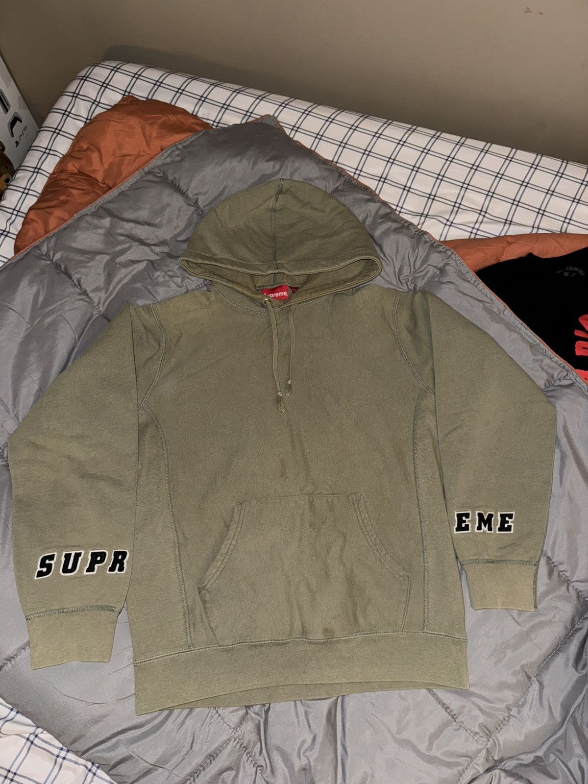 Supreme Supreme Wrist Logo hoodie Size US M / EU 48-50 / 2 - 3 Thumbnail