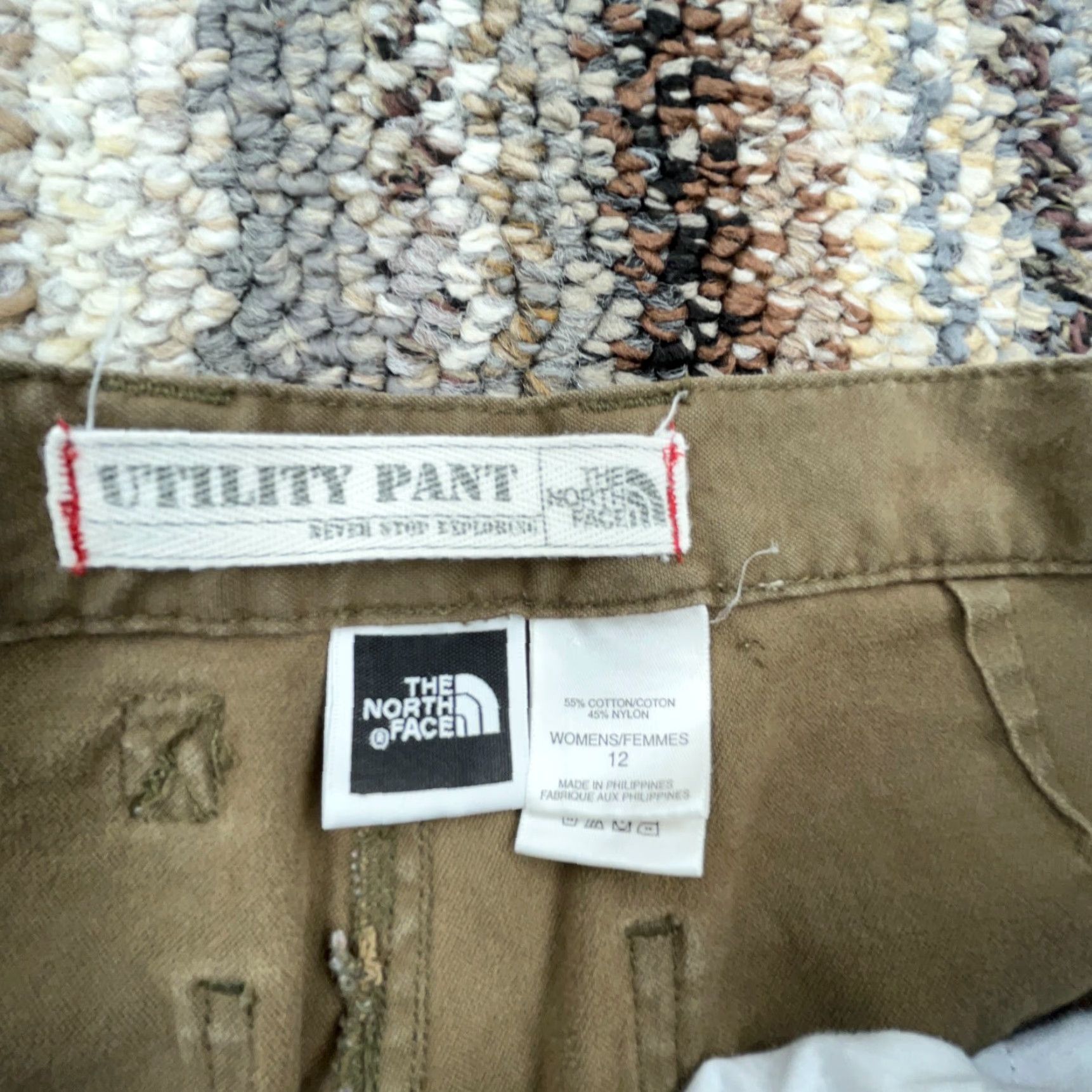 The North Face The North Face Pants Women 12 Green Khakis Outdoor Utility Pocket Pockets Straight Regular Rise Mid 30 In Inseam Cotton Twill Size 34" / US 12 / IT 48 - 3 Thumbnail