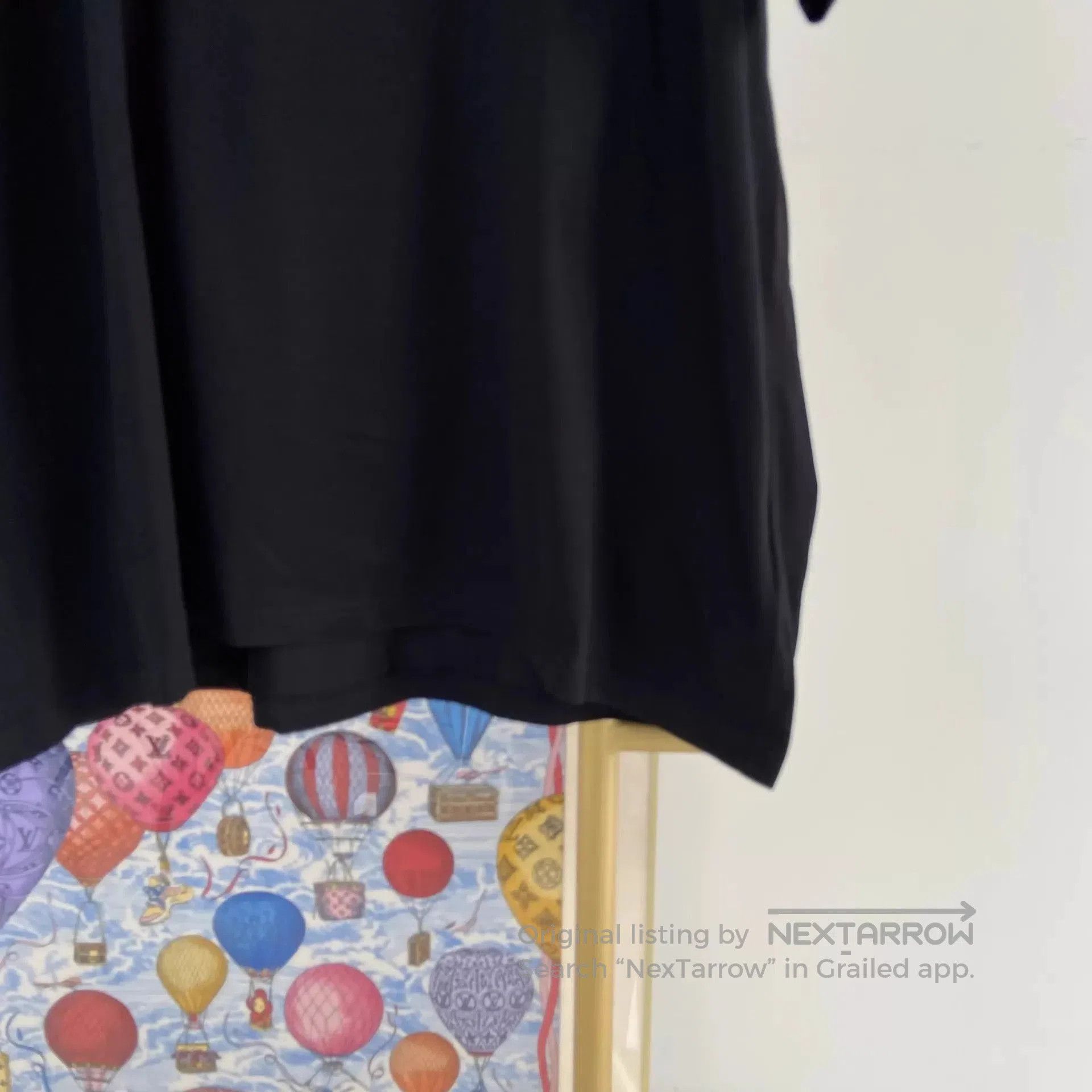 Burberry Black Short-Sleeve Graphic T-Shirt. Size US L / EU 52-54 / 3 - 5 Thumbnail