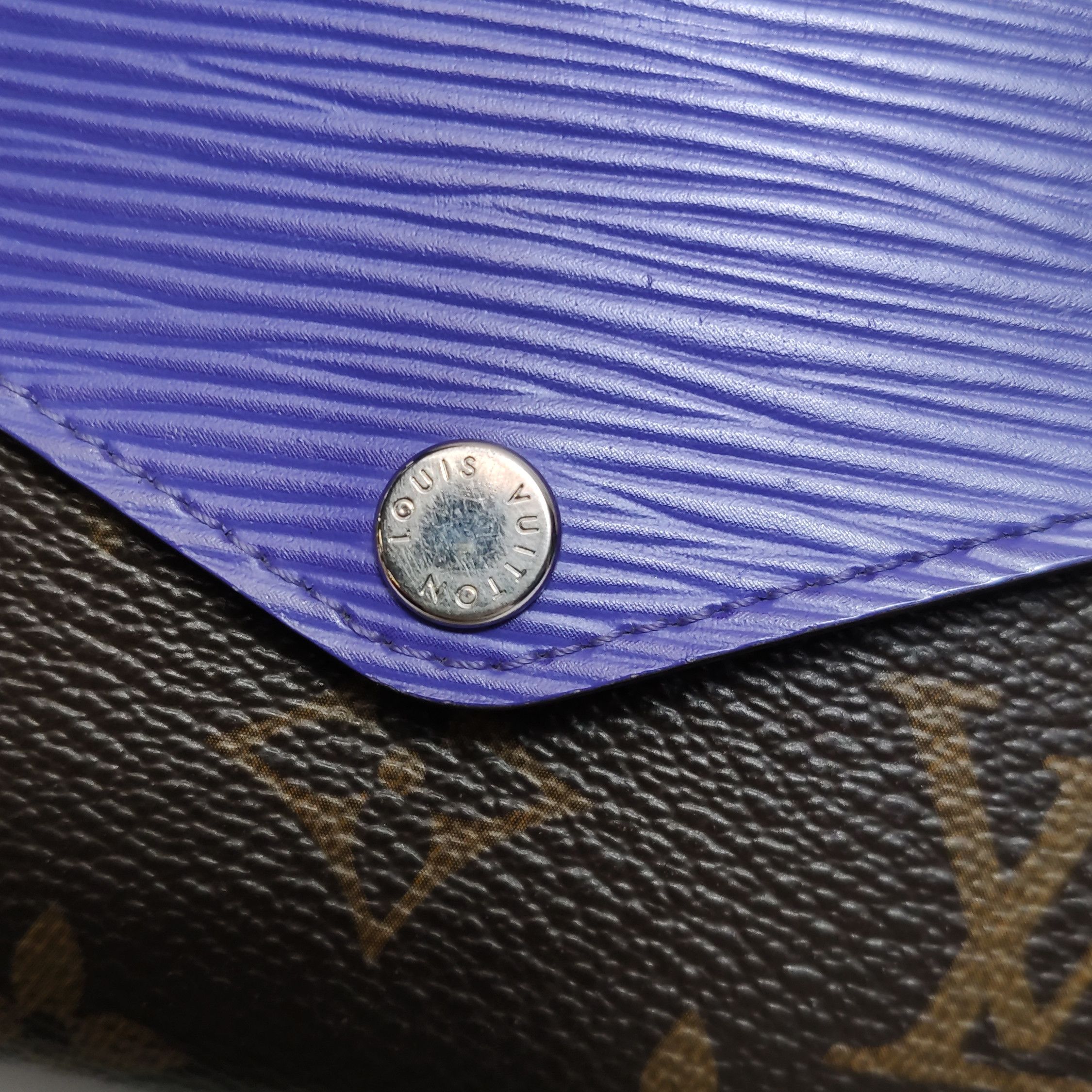 Louis Vuitton Louis Vuitton (LV) Marie leather Monogram print snap wallet Size ONE SIZE - 4 Thumbnail