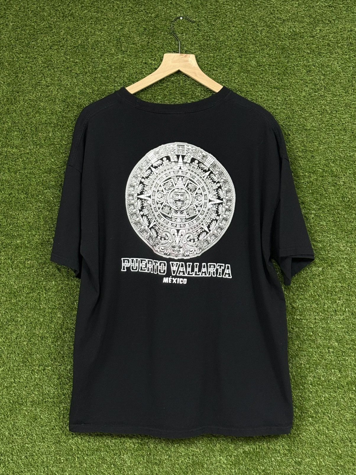 Vintage Vintage Yazbek Aztec Mayan Calendar Mexico Tee Black 2XL XXL Size US XXL / EU 58 / 5 - 2 Thumbnail
