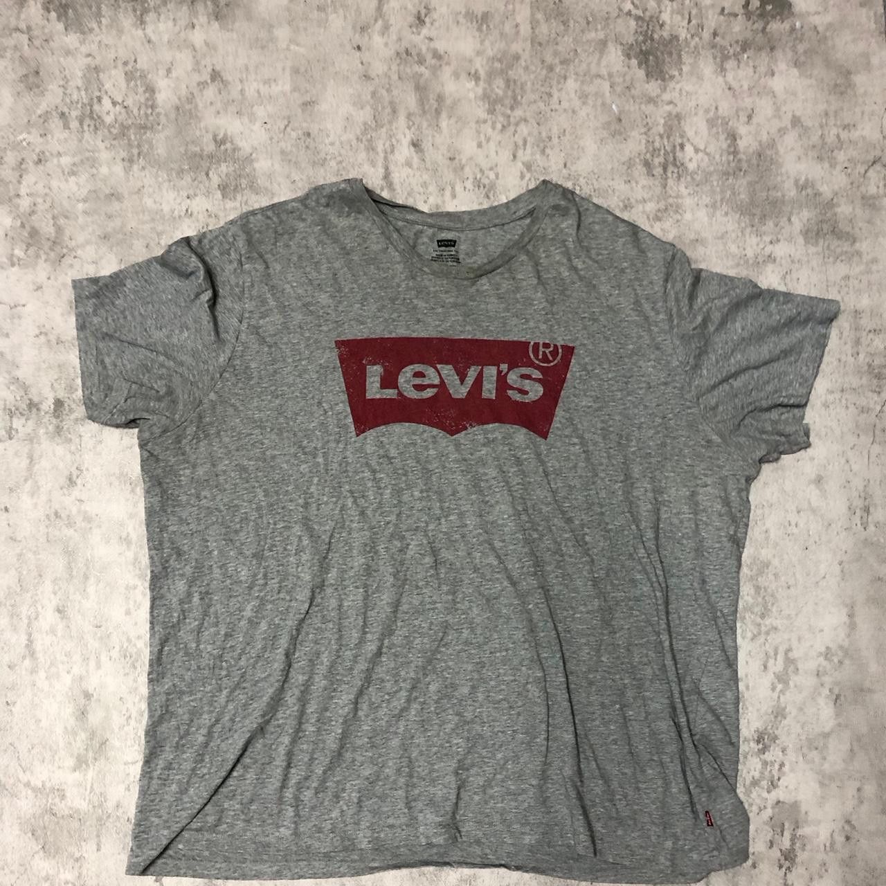 Levi's Grey Levi's T-shirt #casualwear Size US XXL / EU 58 / 5 - 1 Thumbnail