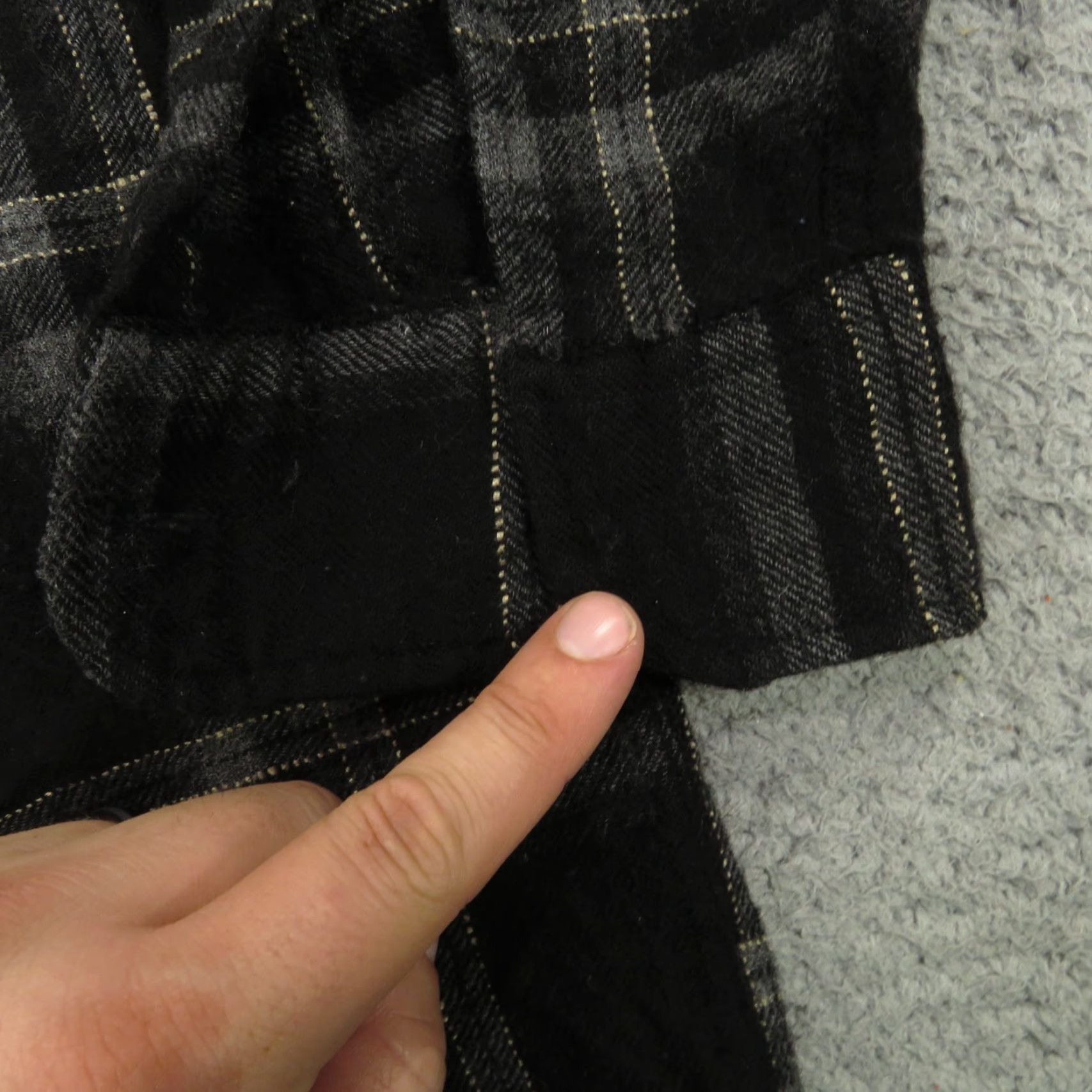 Vintage VINTAGE Iceberg Shirt Mens Large Black Wool Shadow Plaid Long Sleeve Italian Button Up Size US L / EU 52-54 / 3 - 4 Thumbnail