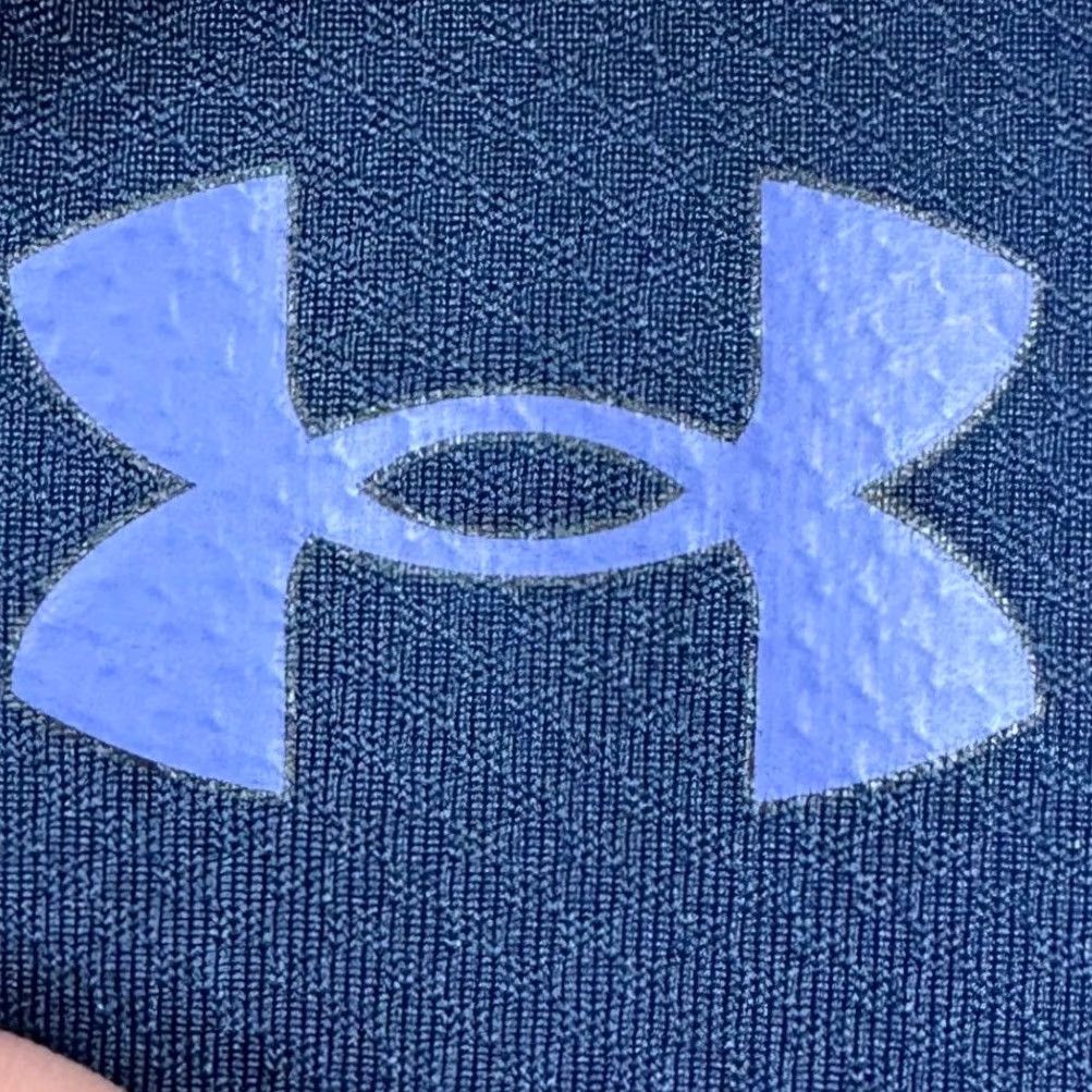 Under Armour Under Armour Mens Large Polo Navy Purple Loose Golf Rugby EUC Performance Activewear Size US L / EU 52-54 / 3 - 5 Thumbnail