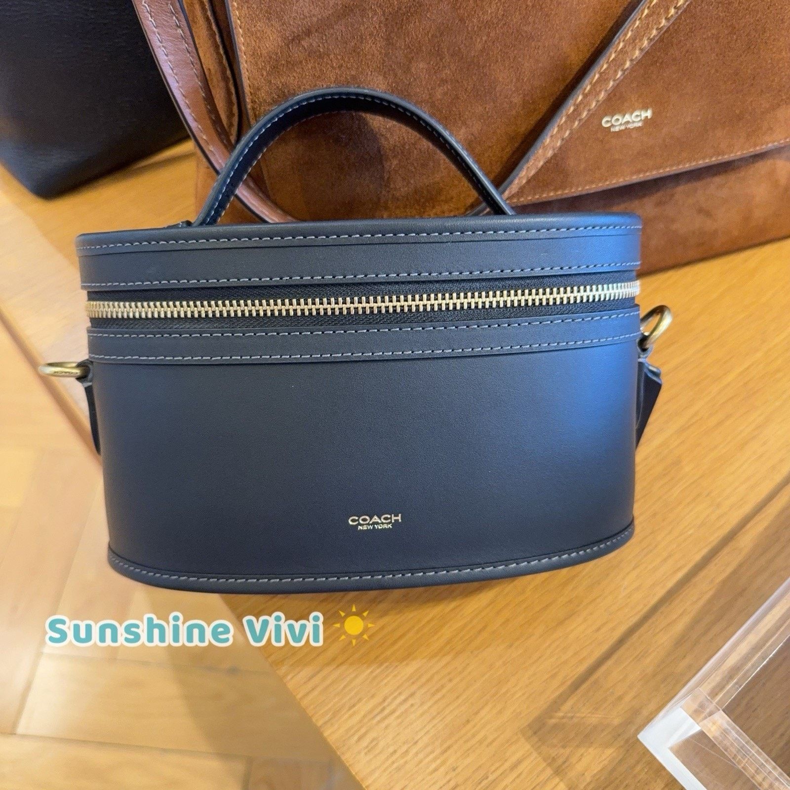 Coach NWT Coach Trail Bag CBG93 Glovetanned leather Brass/Black Size ONE SIZE - 1 Thumbnail