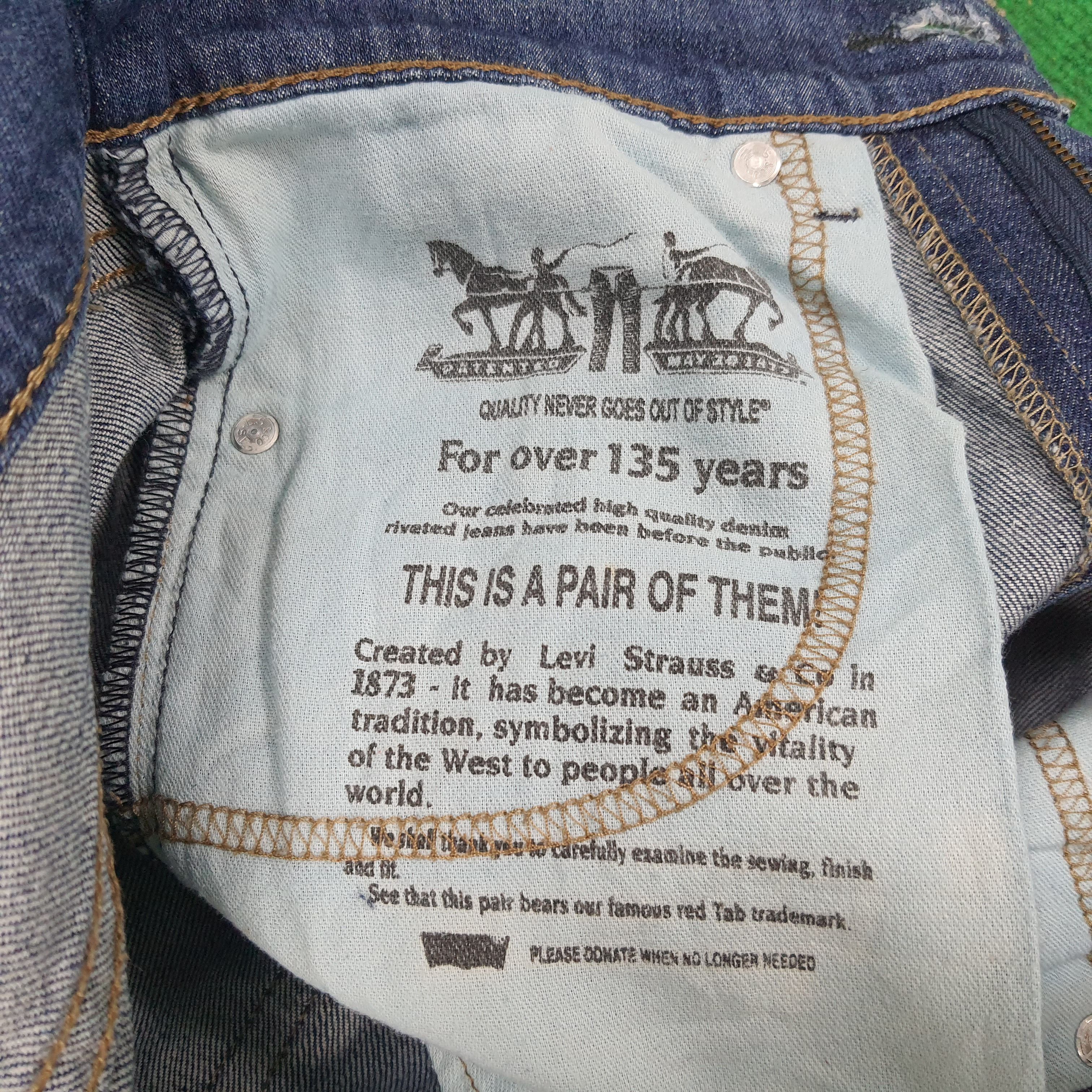 Levi's × Vintage Vintage Levi's 510 Distressed Art American Brand Jean Size US 29 - 8 Thumbnail