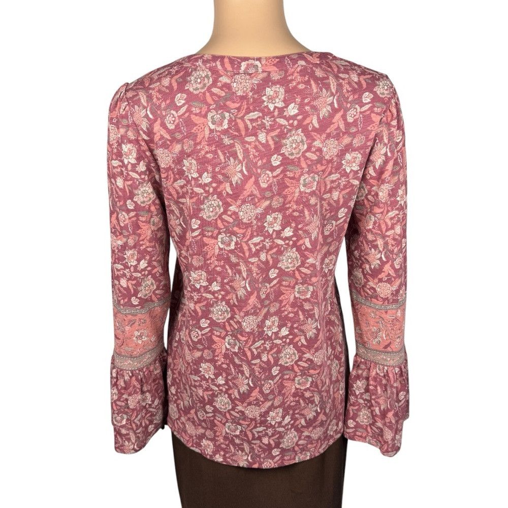 Lucky Brand NWT New $70 Lucky Brand Long Bell Sleeve Floral Top SIze S Size S / US 4 / IT 40 - 4 Thumbnail